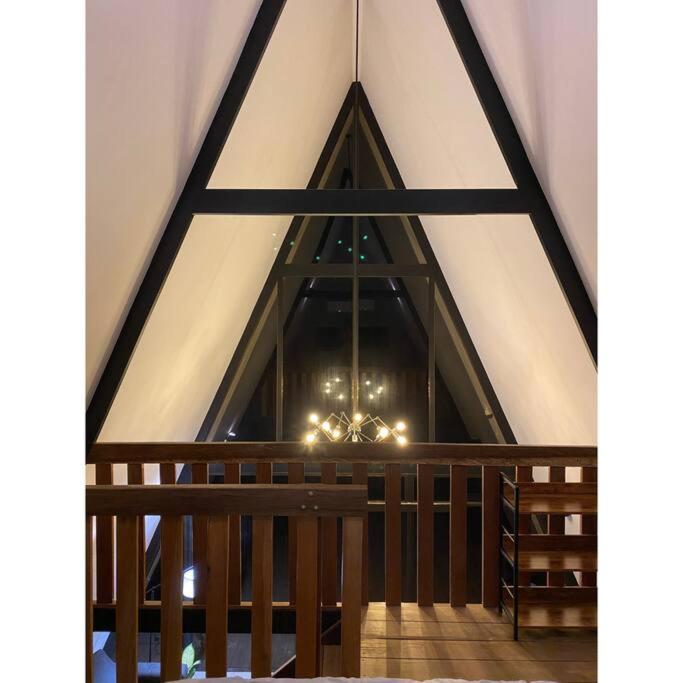 A-Frame, Rio Celeste in premises and close to park
