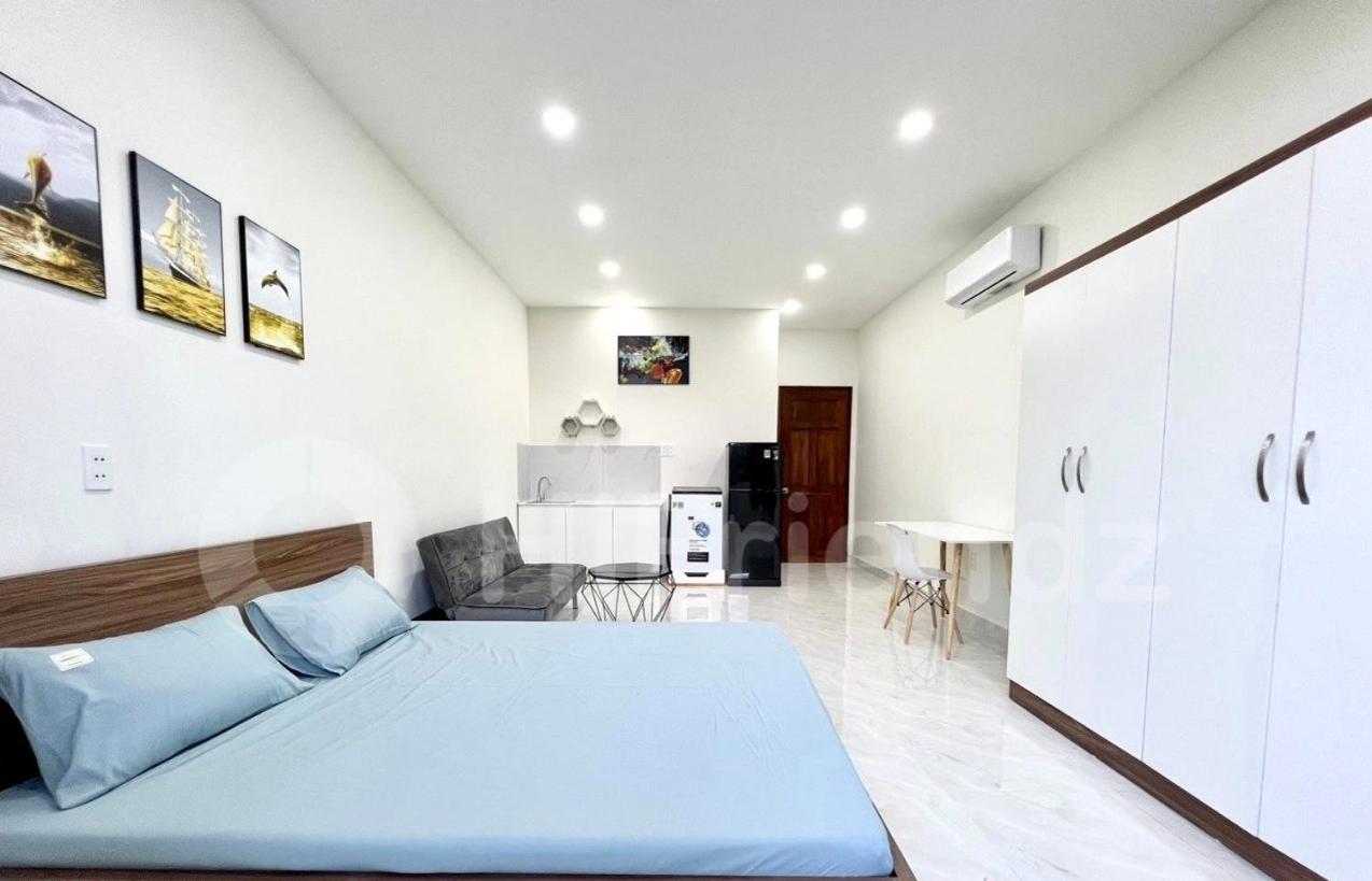Long Home 2 - B01