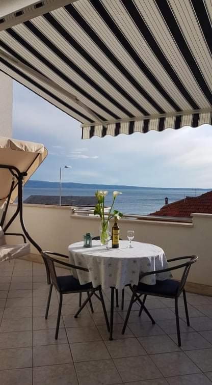 Apartments Dinko Podstrana