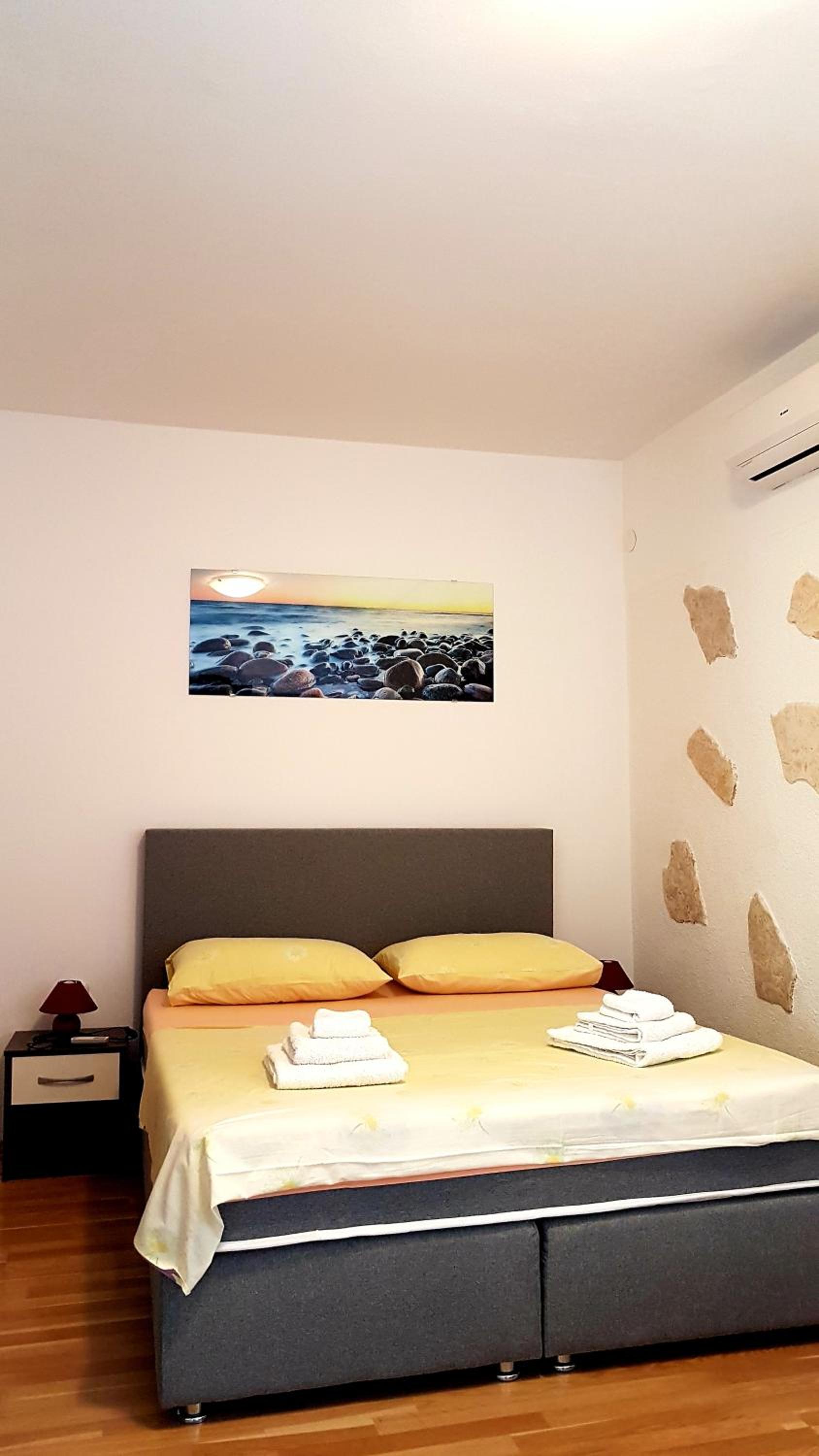 Apartments Dinko Podstrana