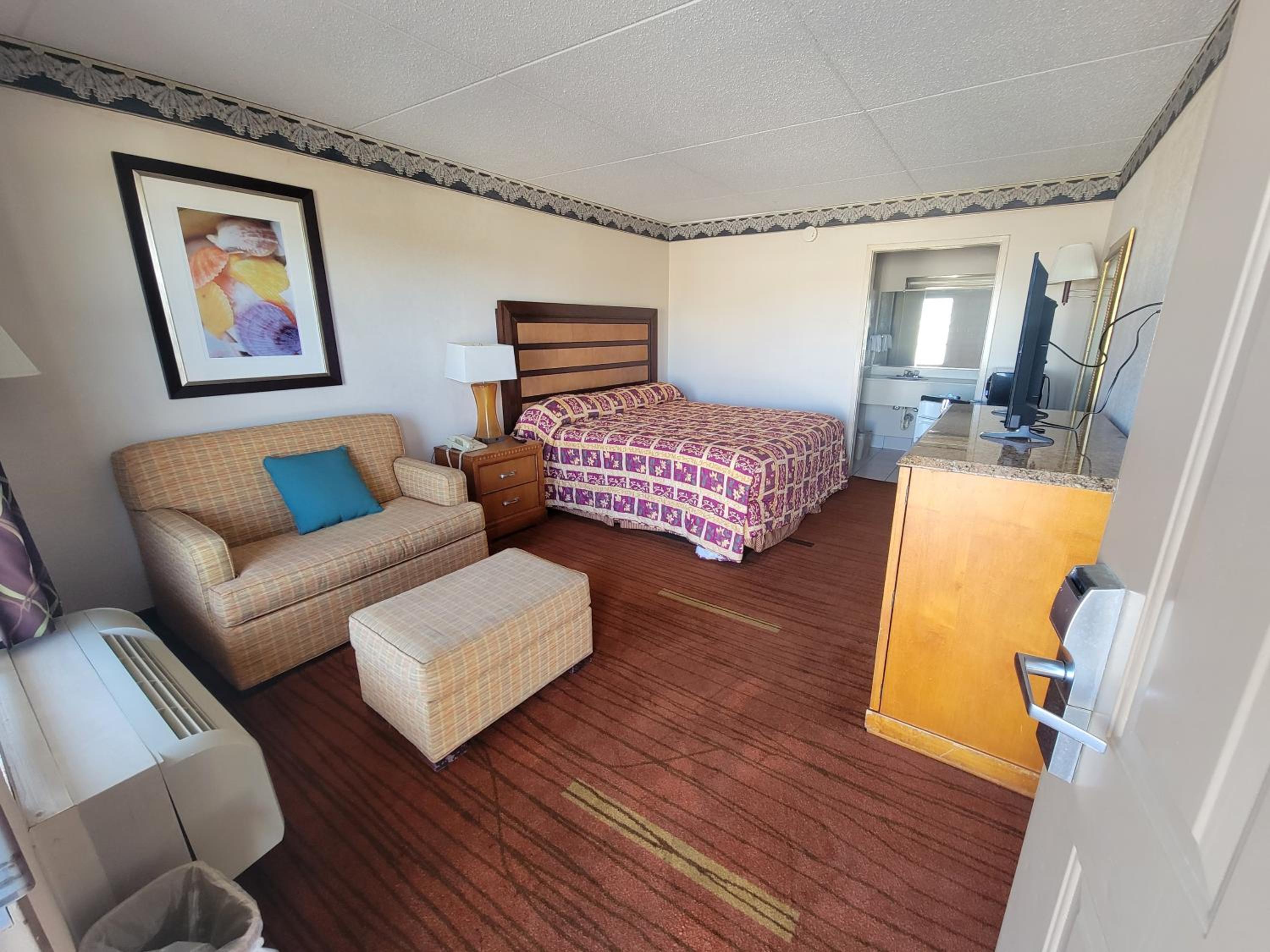 Decatur Vacations - Studio 9 Inn  Suites - Property Image 2