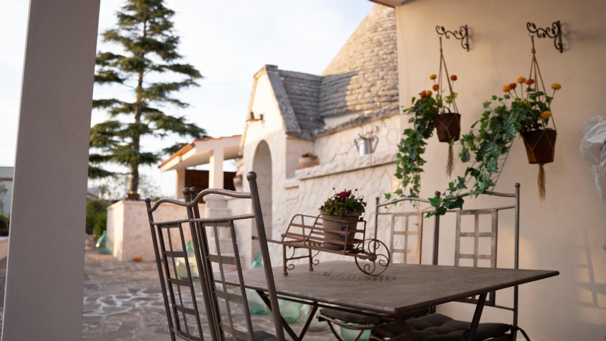 Trulli Magnolia