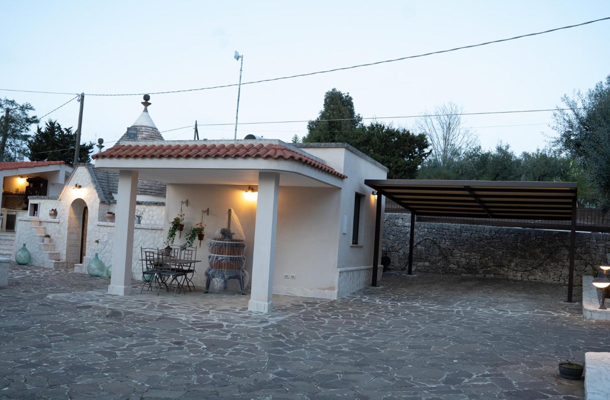 Trulli Magnolia
