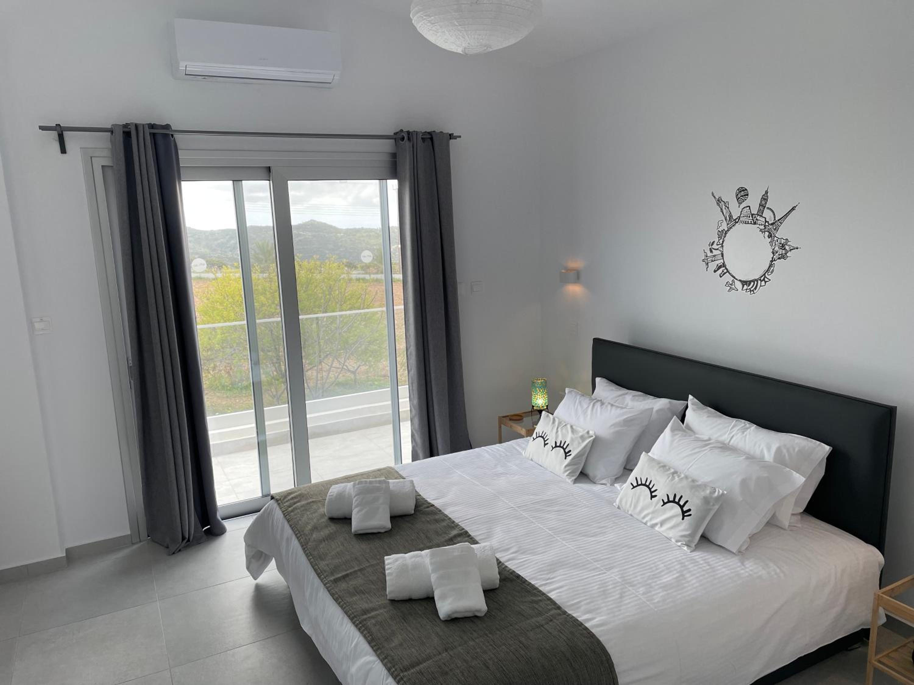 Villa Phos