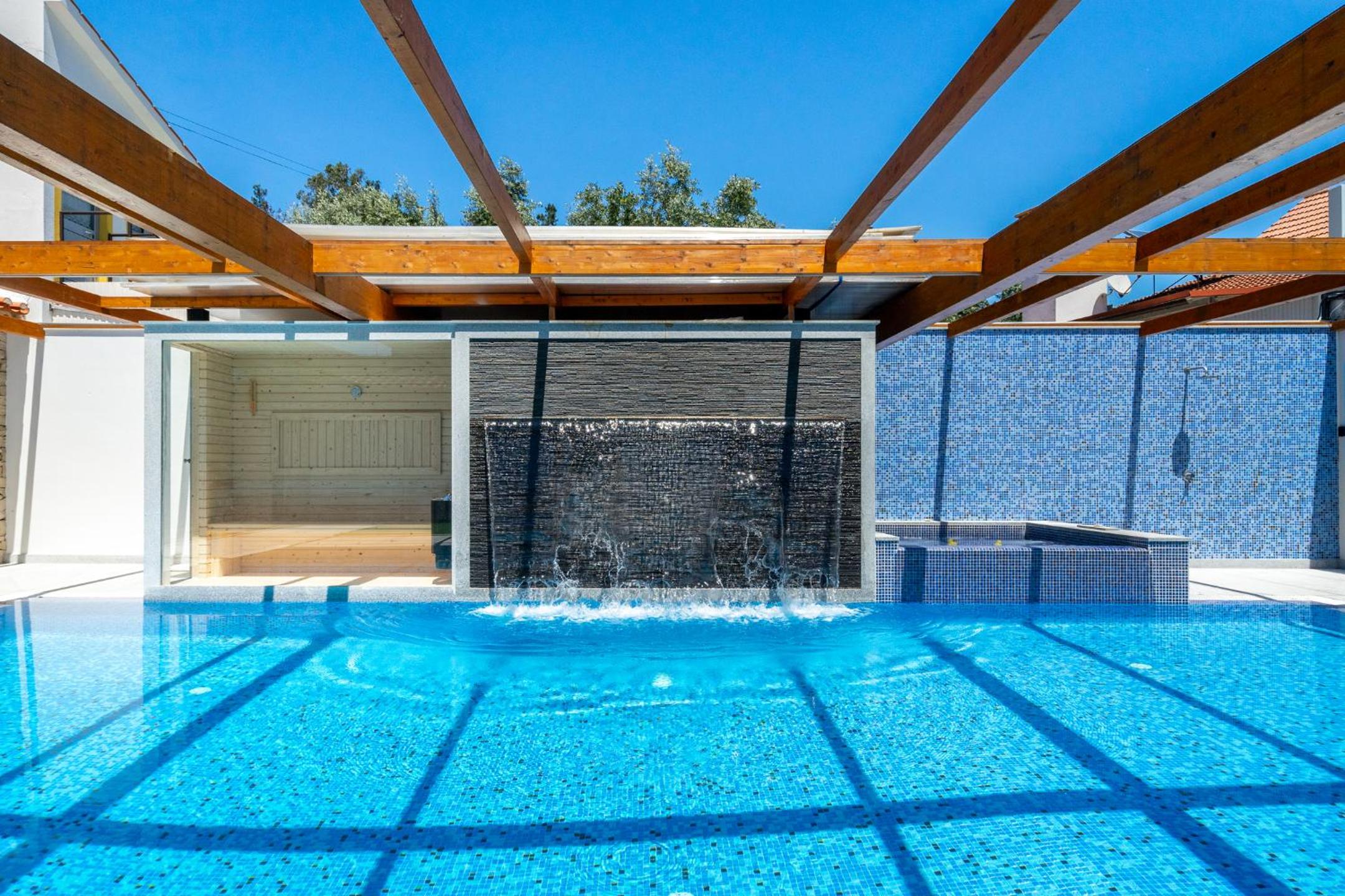 WHome Hideaway Luxury Family Villa w/ S-Pool & AC view 4