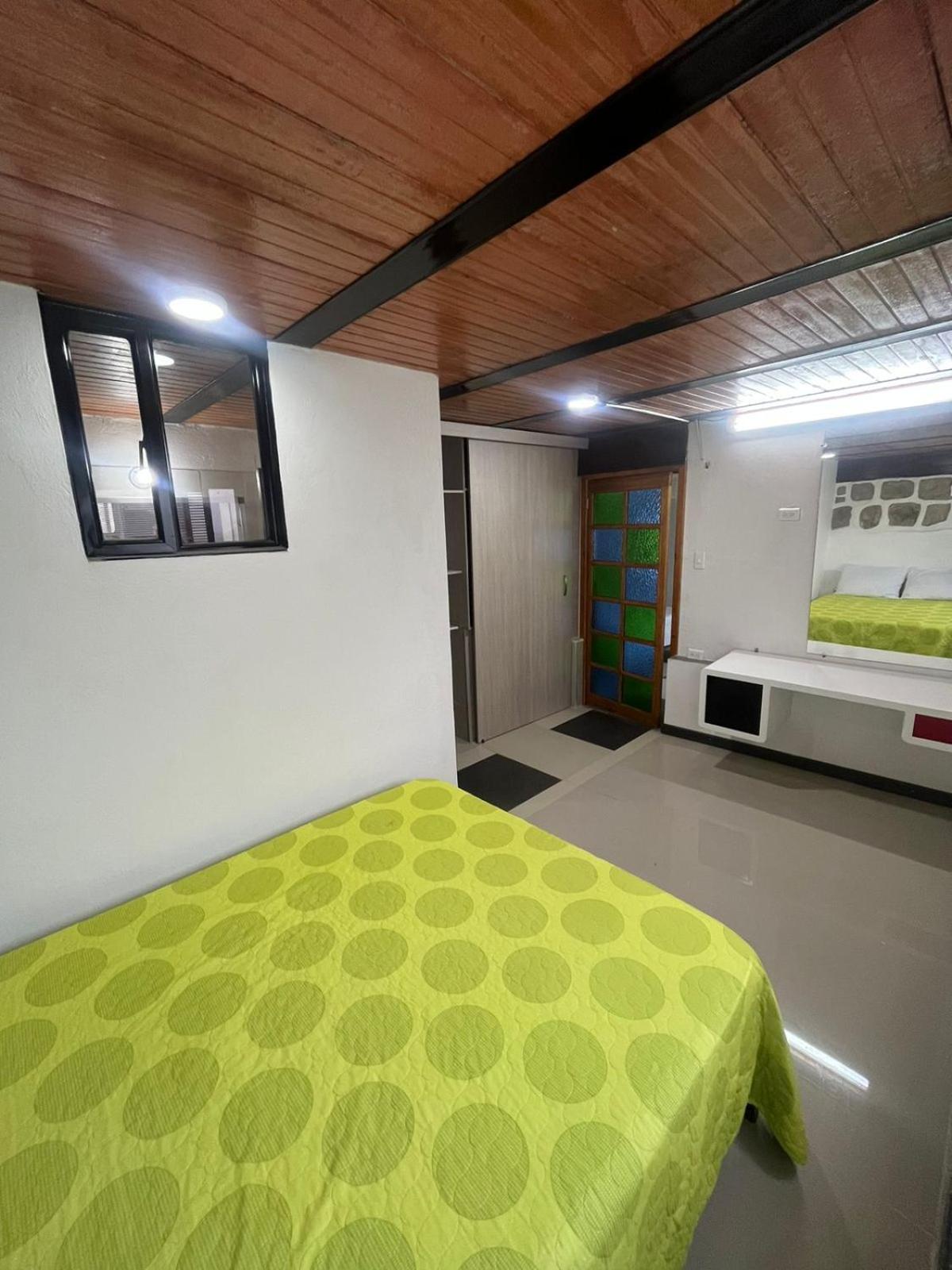 Casa sobre la roca