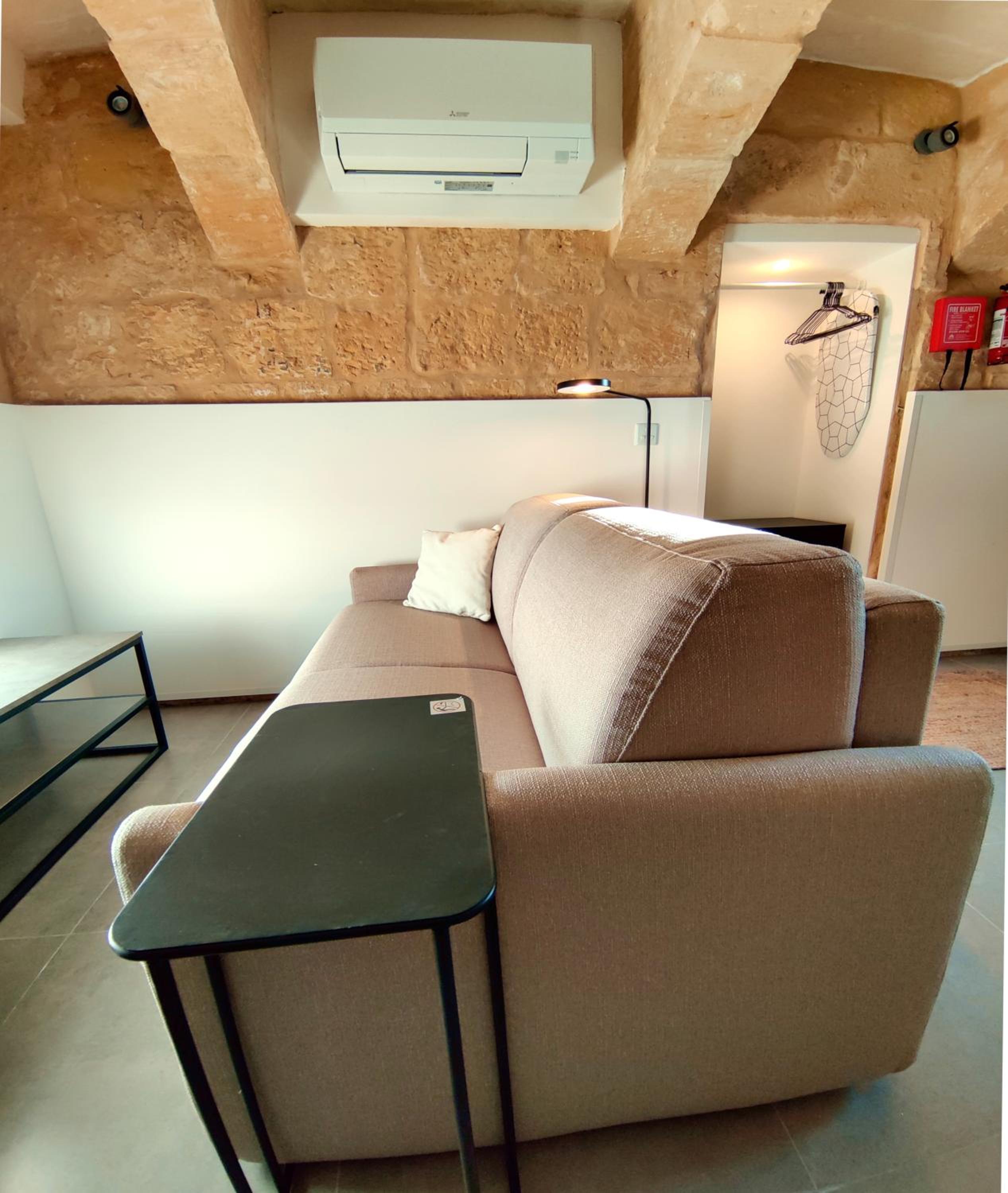Tide 21 Savynomad Harbour Residences Valletta