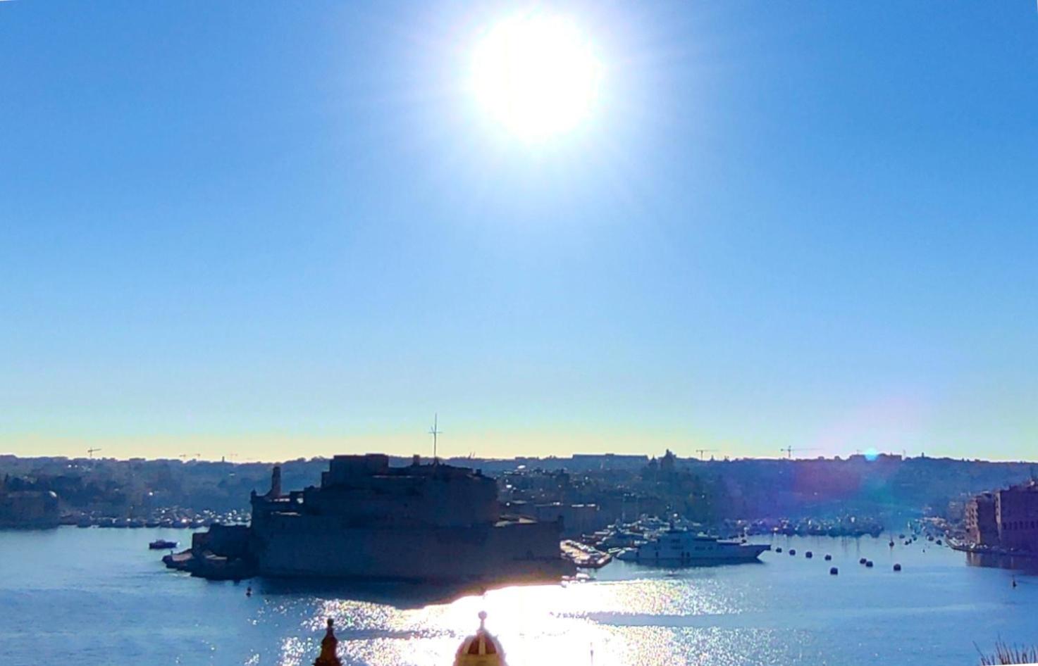 Tide 21 Savynomad Harbour Residences Valletta
