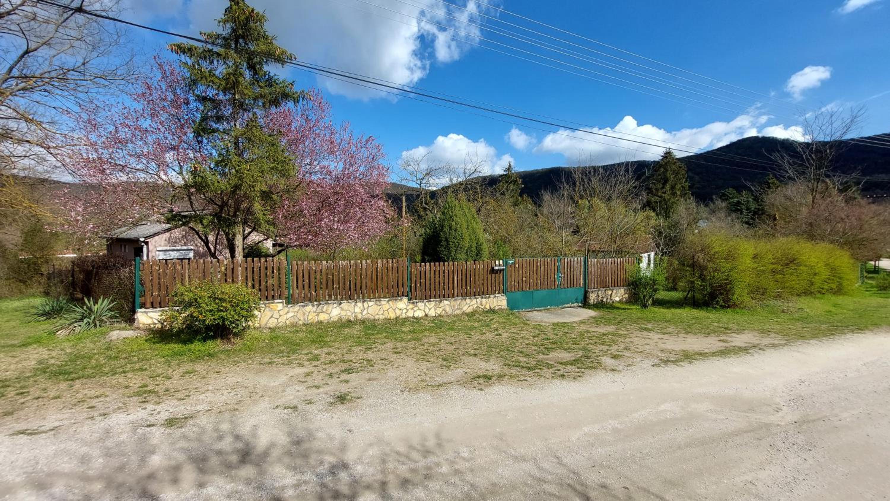 Búbánatvölgyi Apartman Esztergom