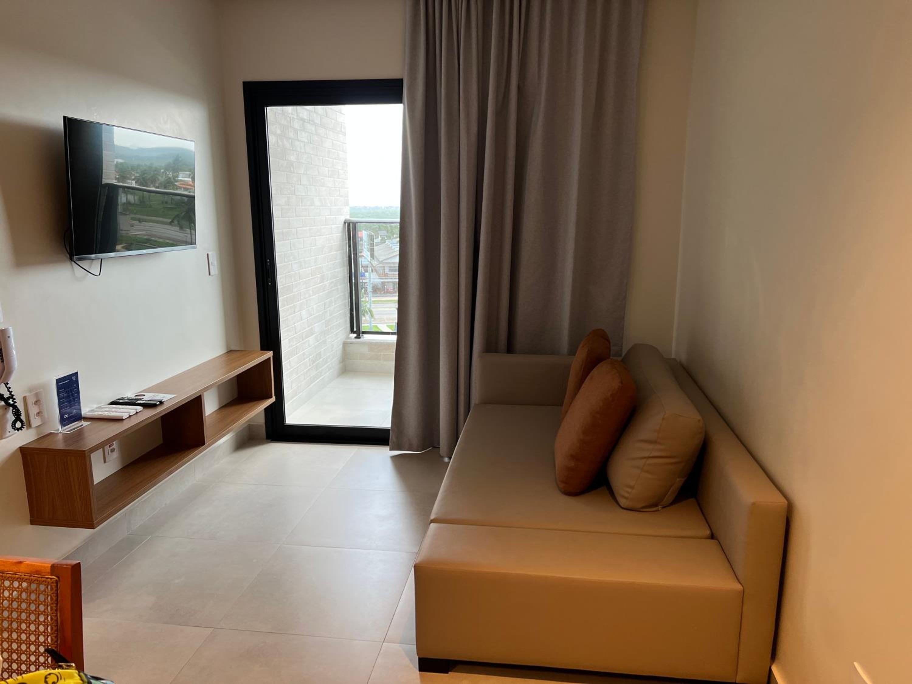 Salinas Premium Resort 2Q