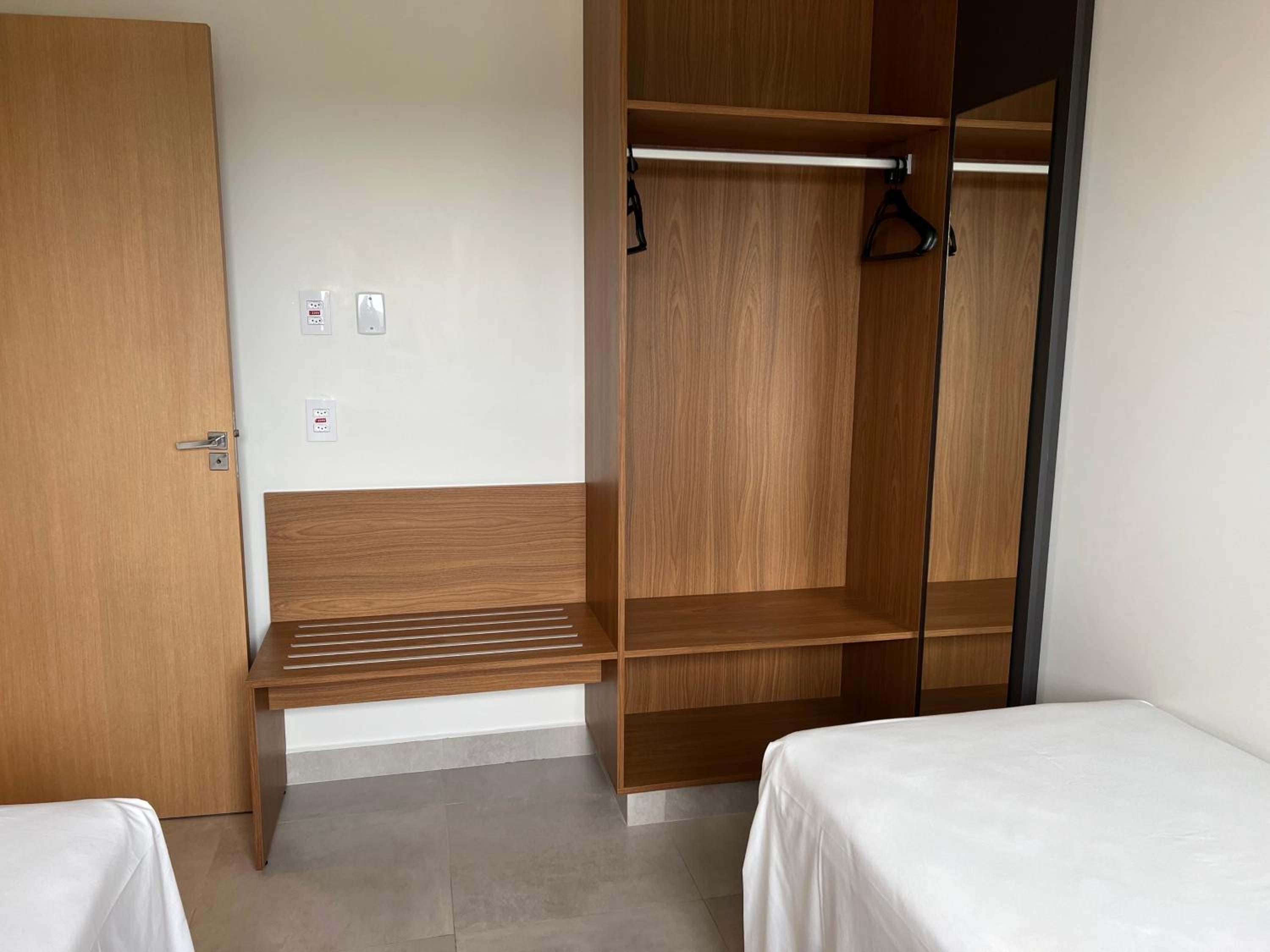 Salinas Premium Resort 2Q