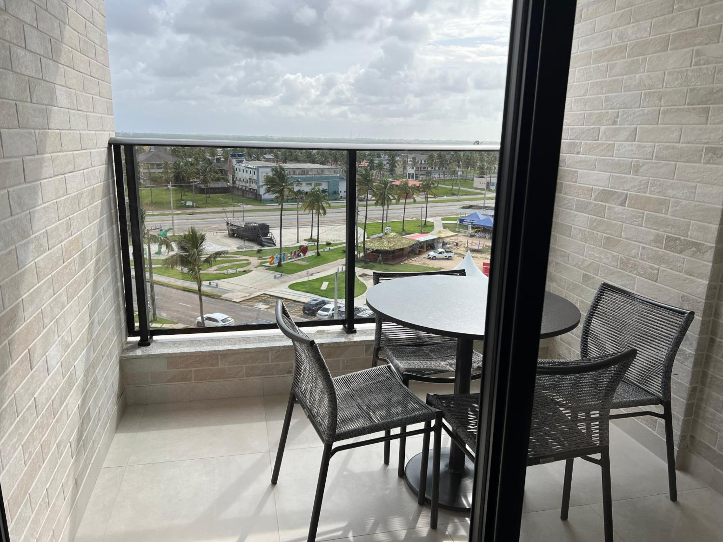 Salinas Premium Resort 2Q