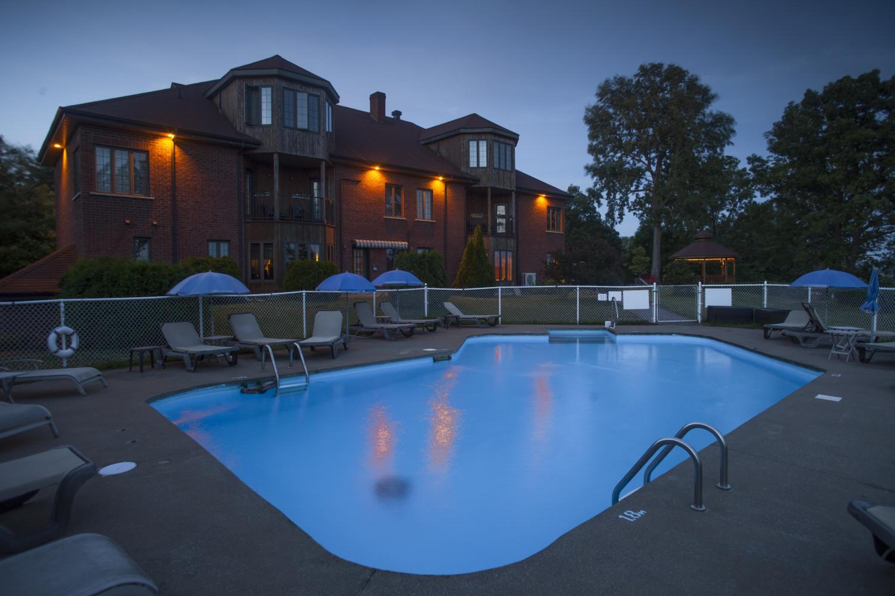 Trois-rivieres Vacations - L'Auberge Du Lac St-Pierre - Property Image 2