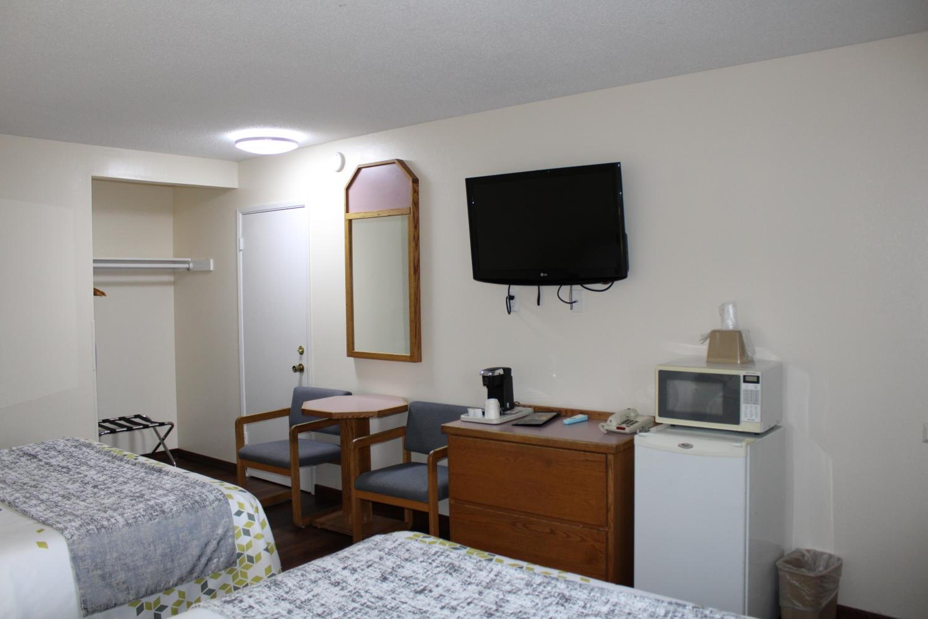 Ashland Vacations - Scottish Inns Ashland - Property Image 8