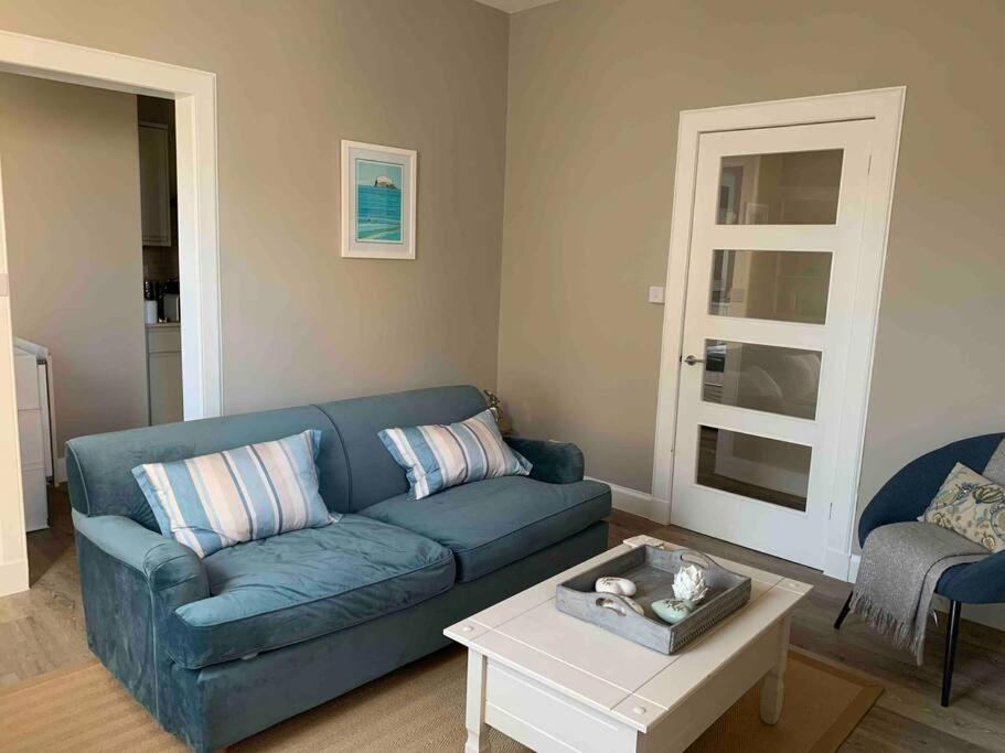 The Beach Pad North Berwick view 3