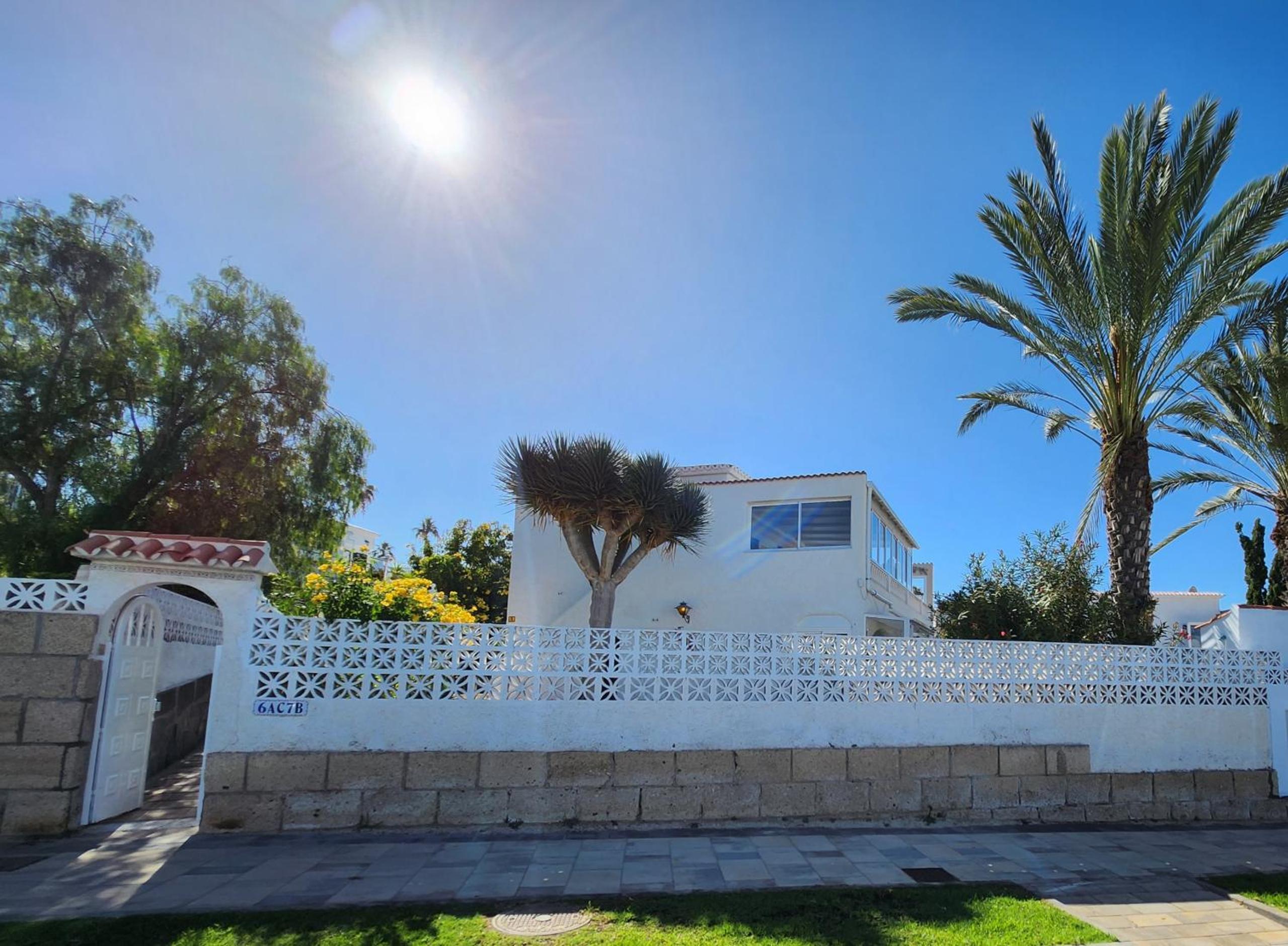 Sea View Penthouse Sunshine Urbania