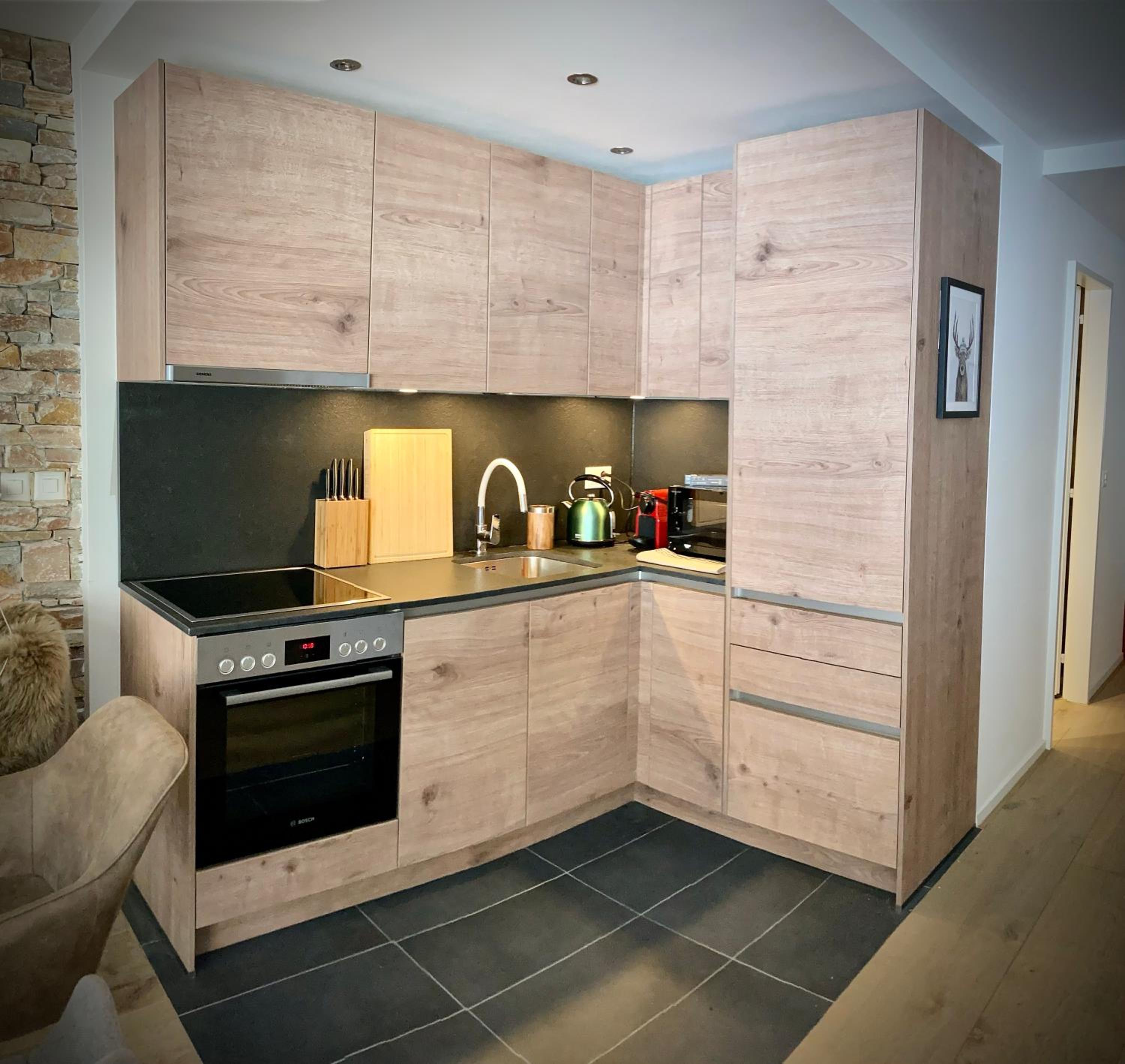 Spacious 3 Room Apartment - Family-Friendly - Central Leukerbad - Great Views