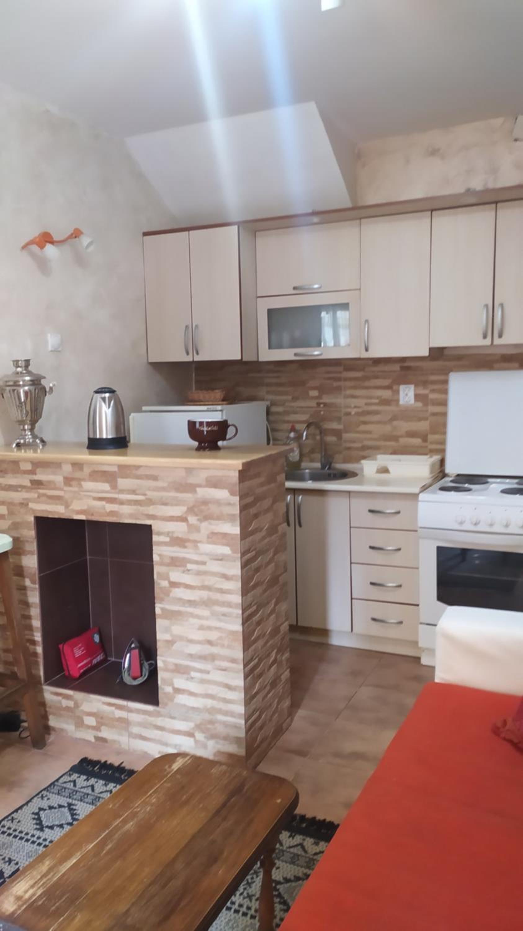 Sweet home with a jard Slavica view 3