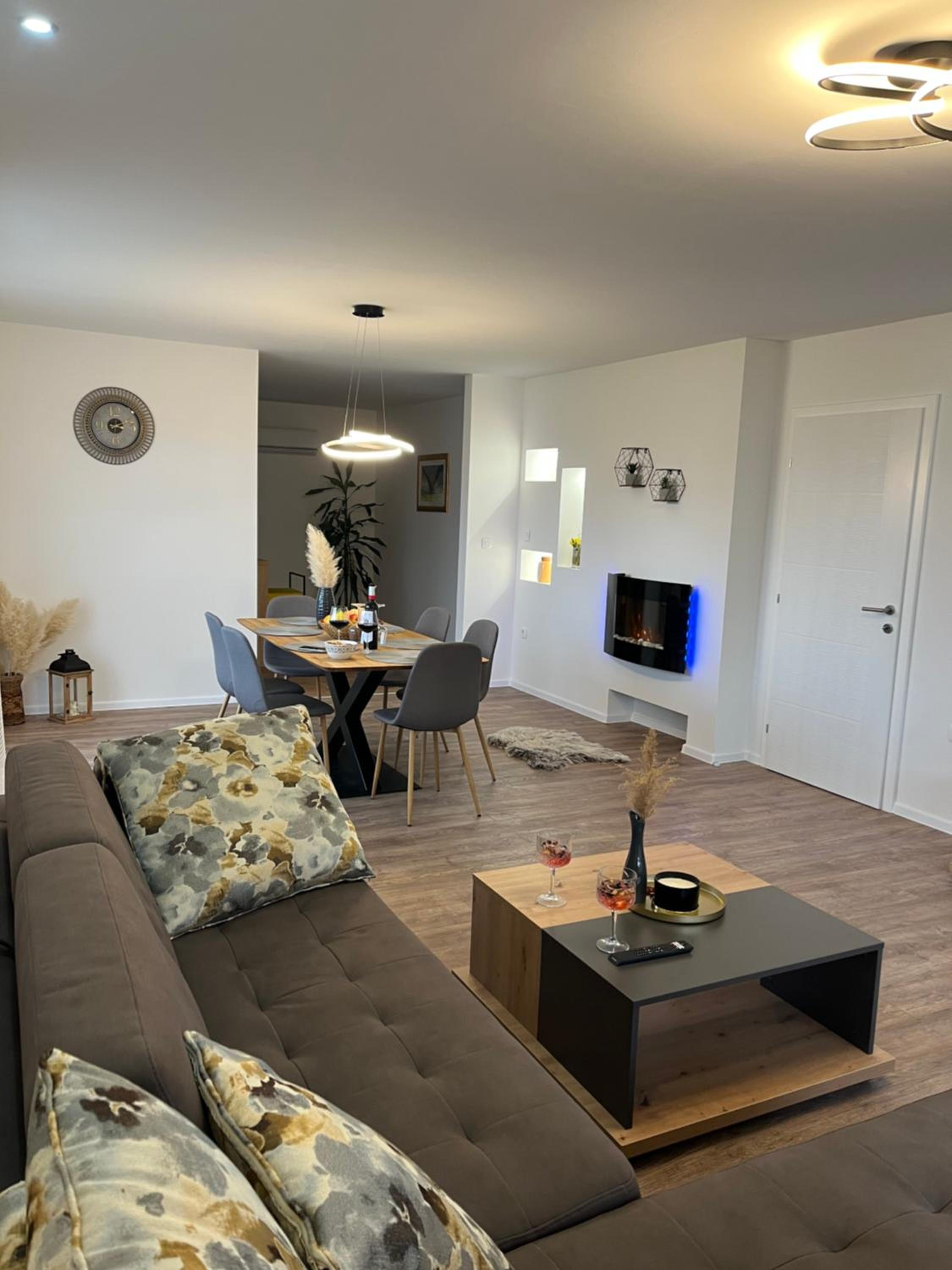 Apartment Lux Lucis