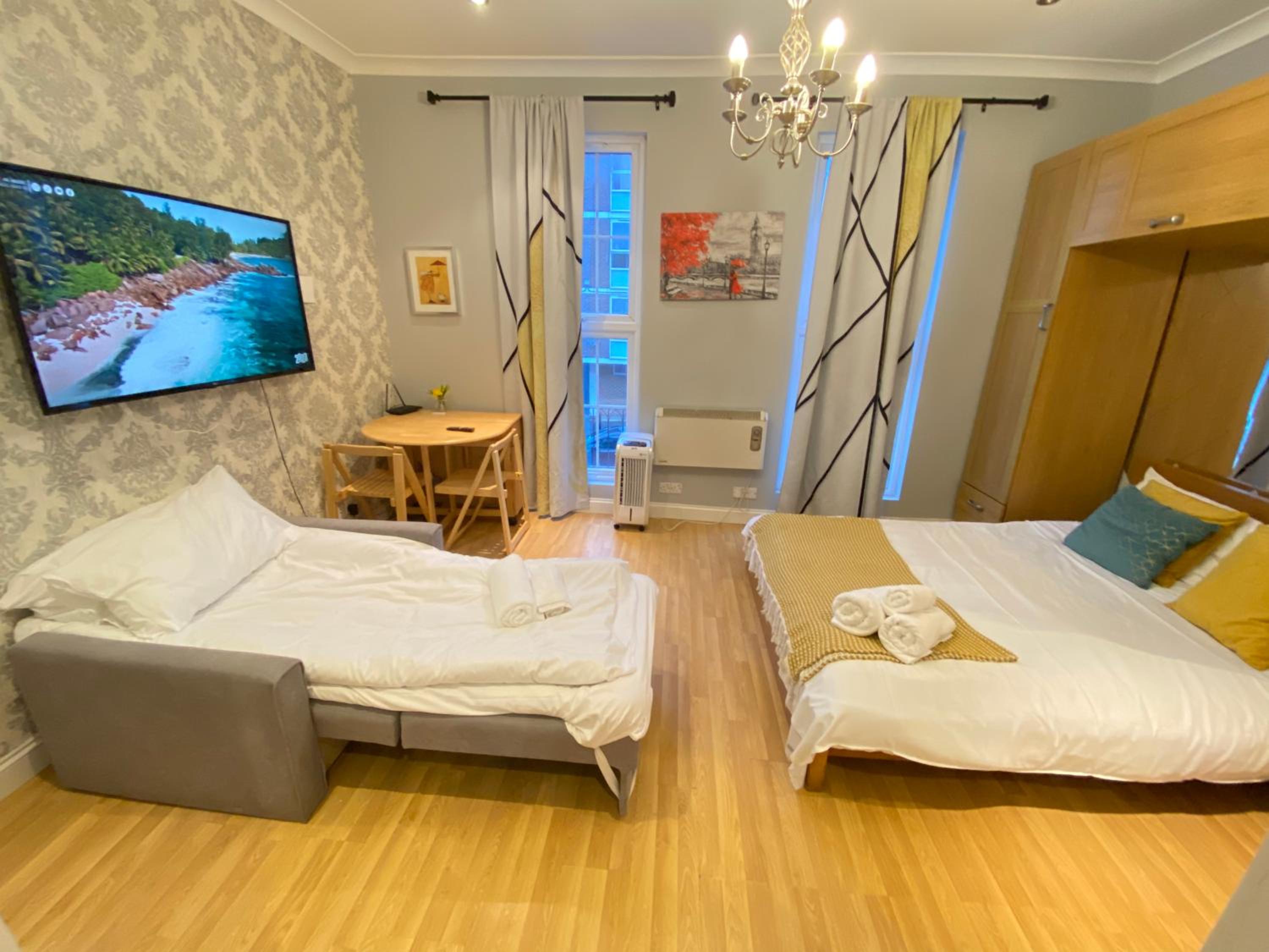 Immaculate Studio Apartment in Central London