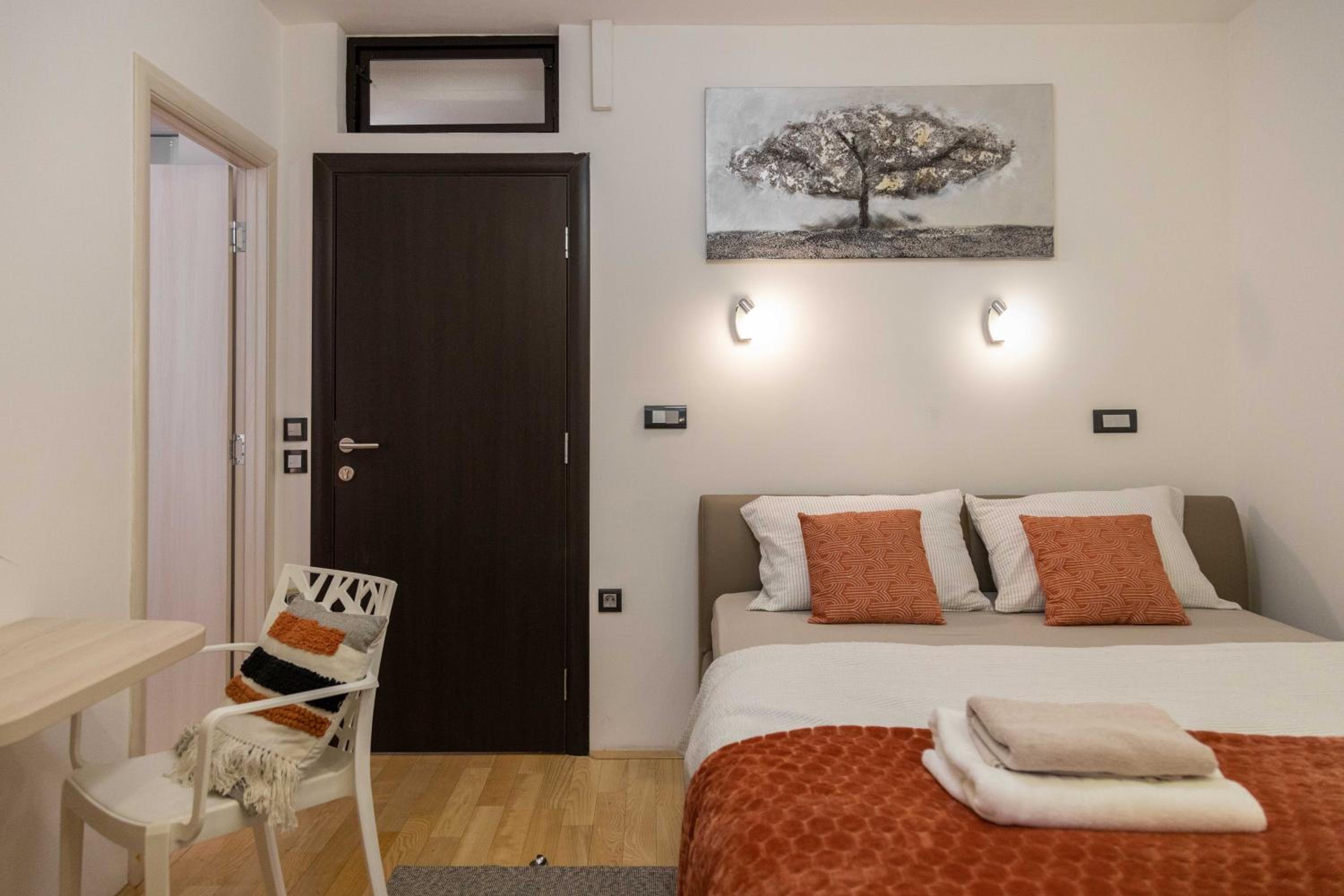 Cibona Station Apartments view 5