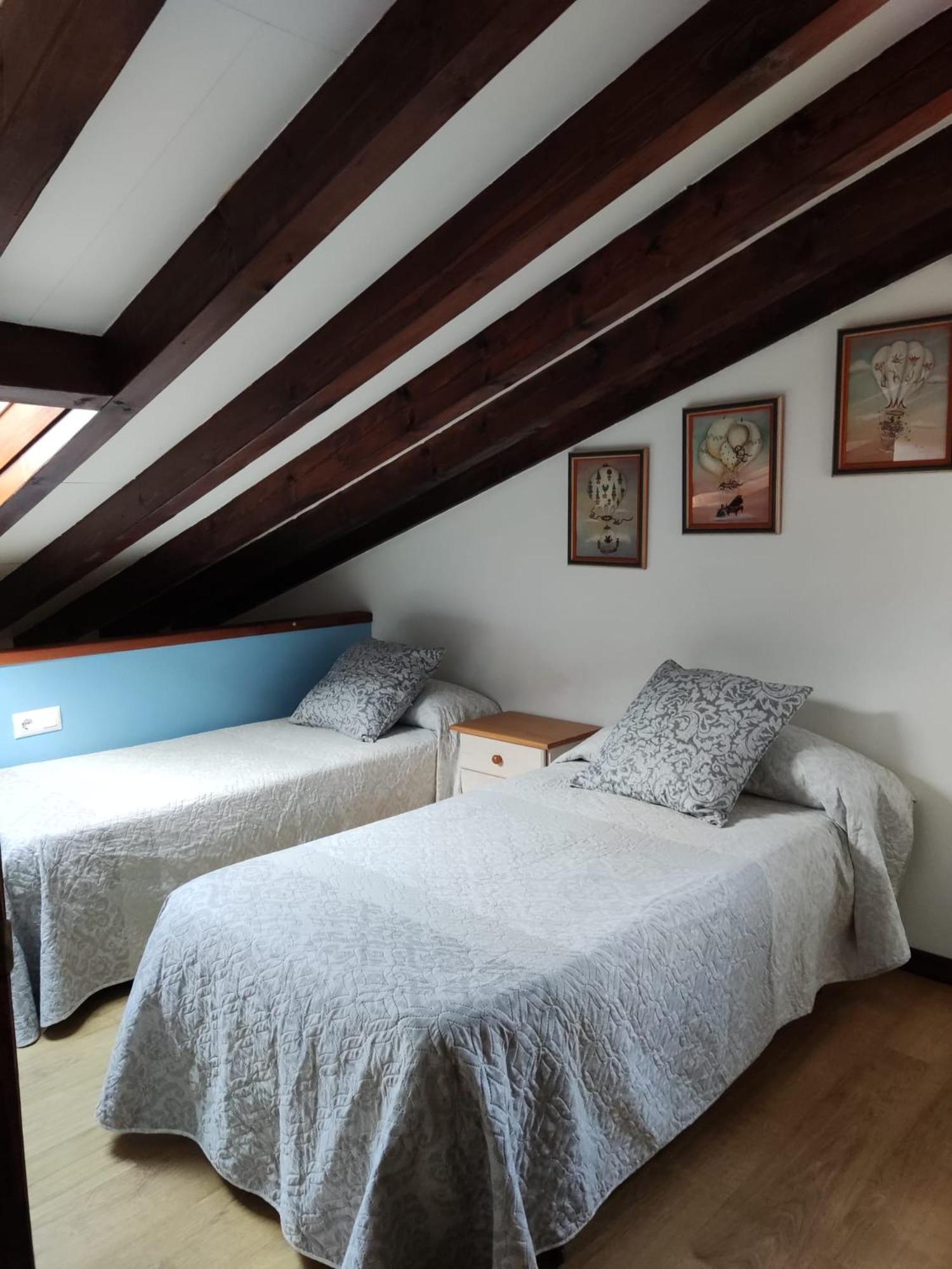 Apartamentos LLave de Santillana view 3