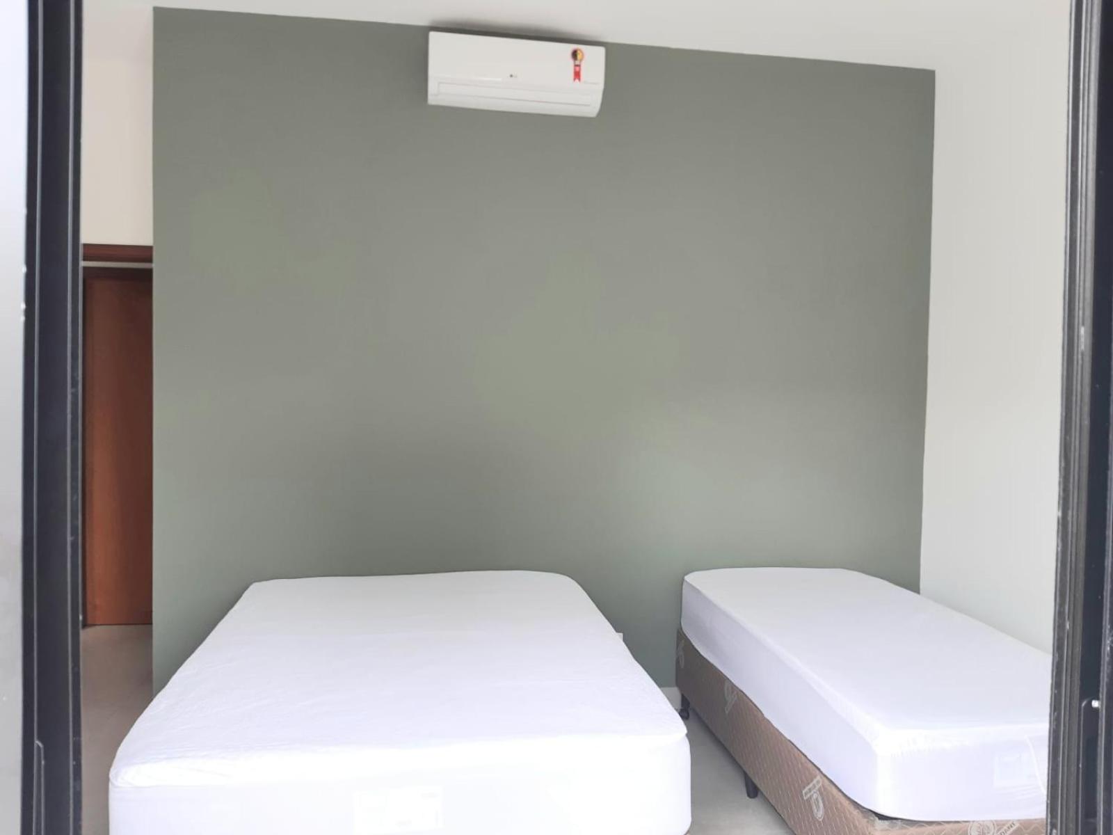 Sobrado 2 com Jacuzi e Churrasqueira