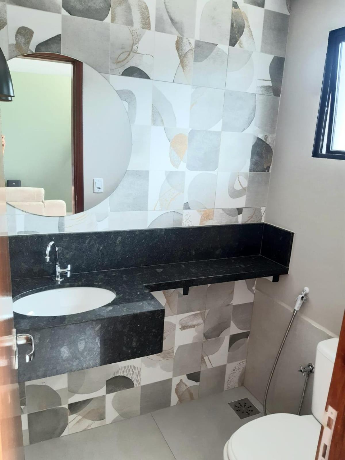Sobrado 2 com Jacuzi e Churrasqueira