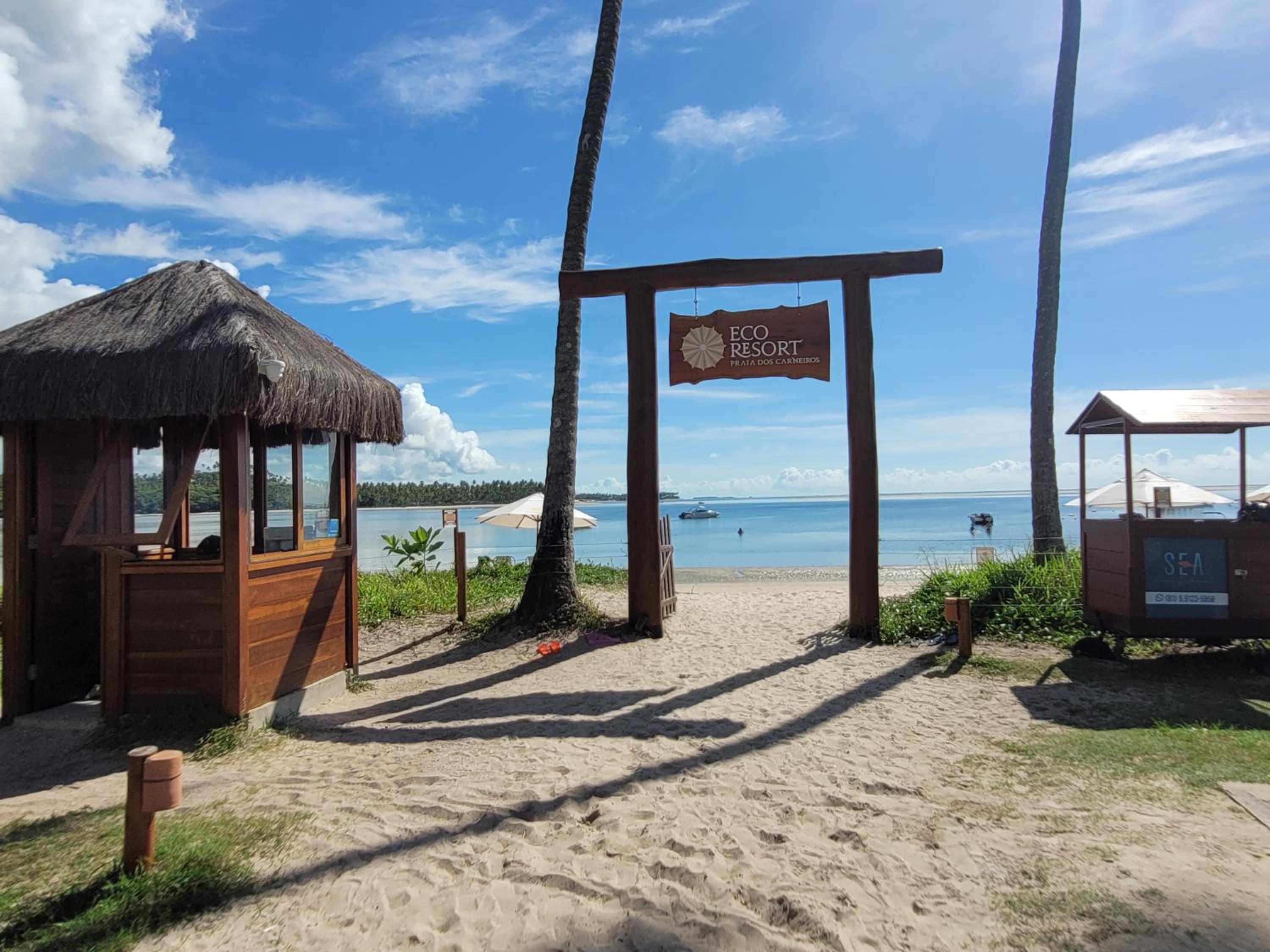Praia dos Carneiros Flat 120-CM Eco Resort - ao lado da igrejinha