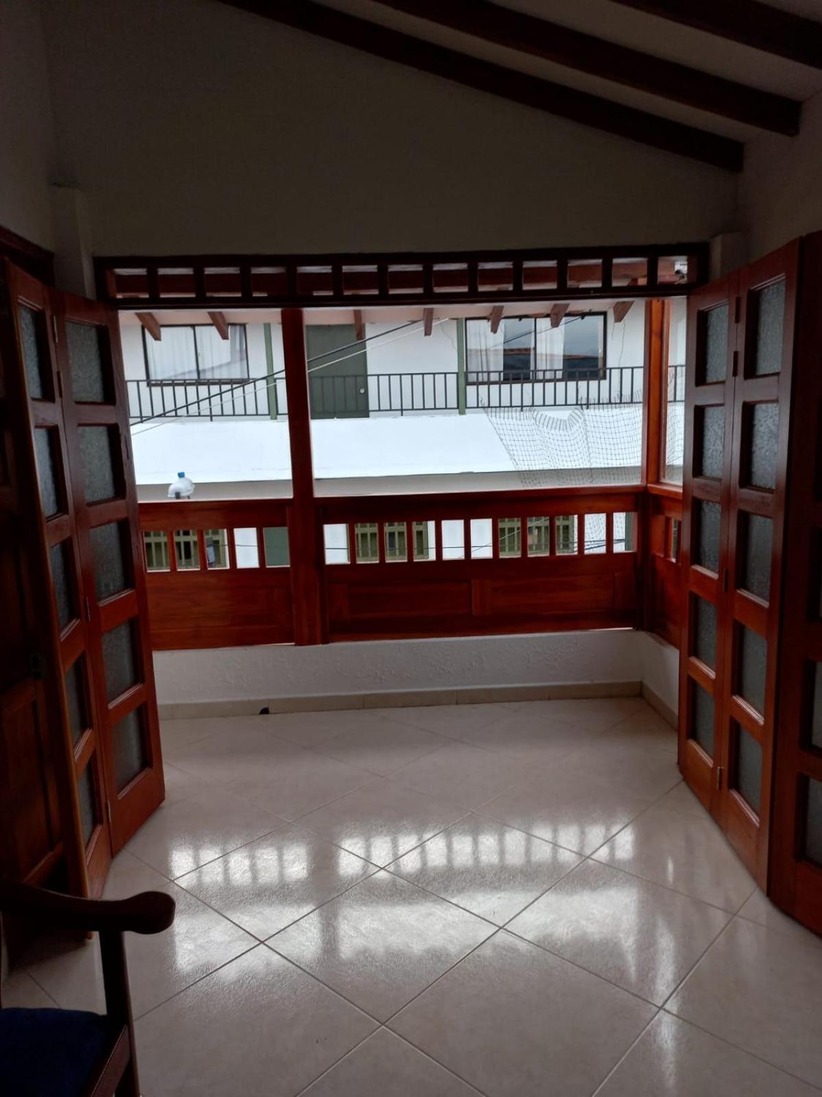 Apartamentos de 2 habitaciones cerca al parque