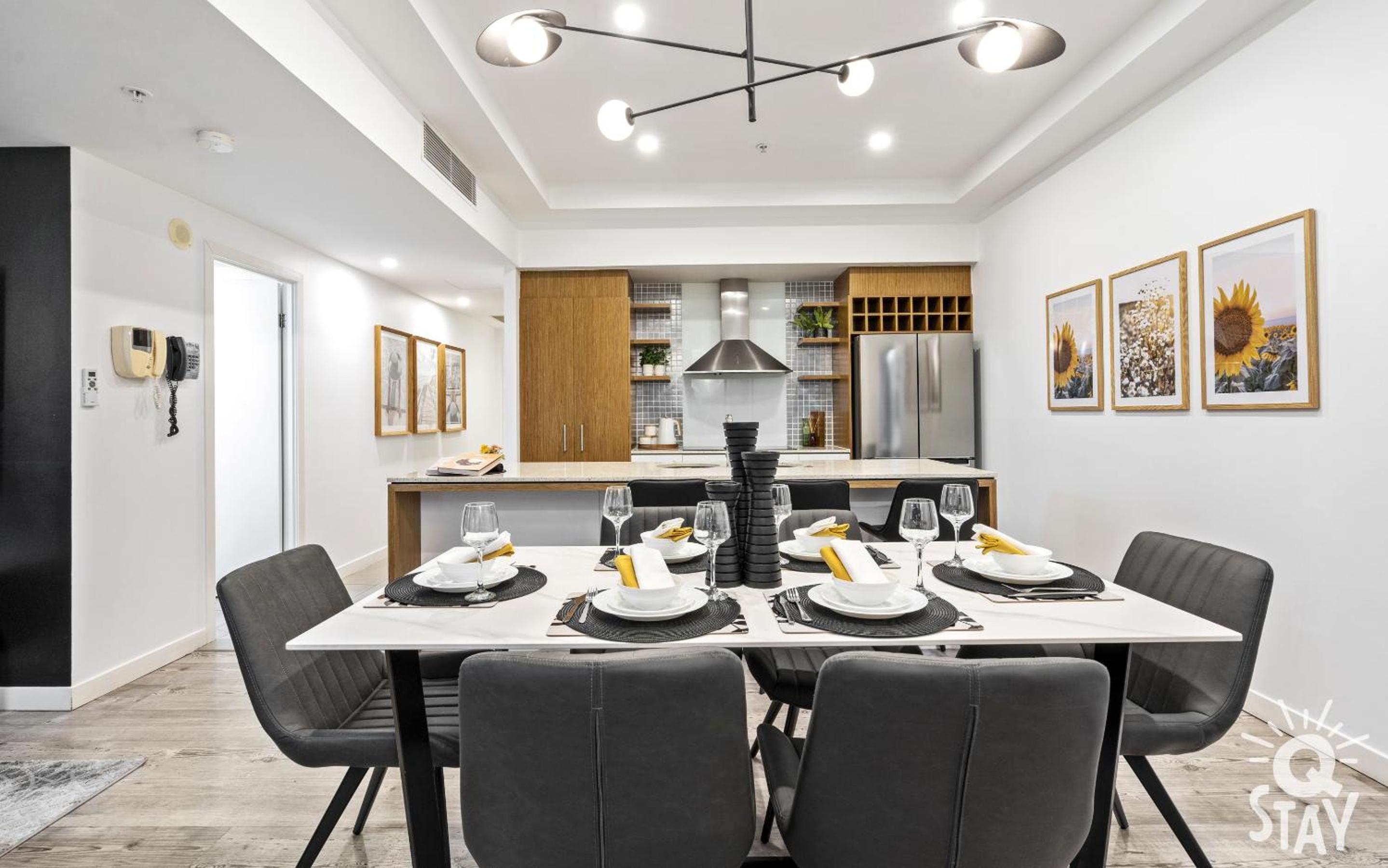Wings Penthouses - QStay