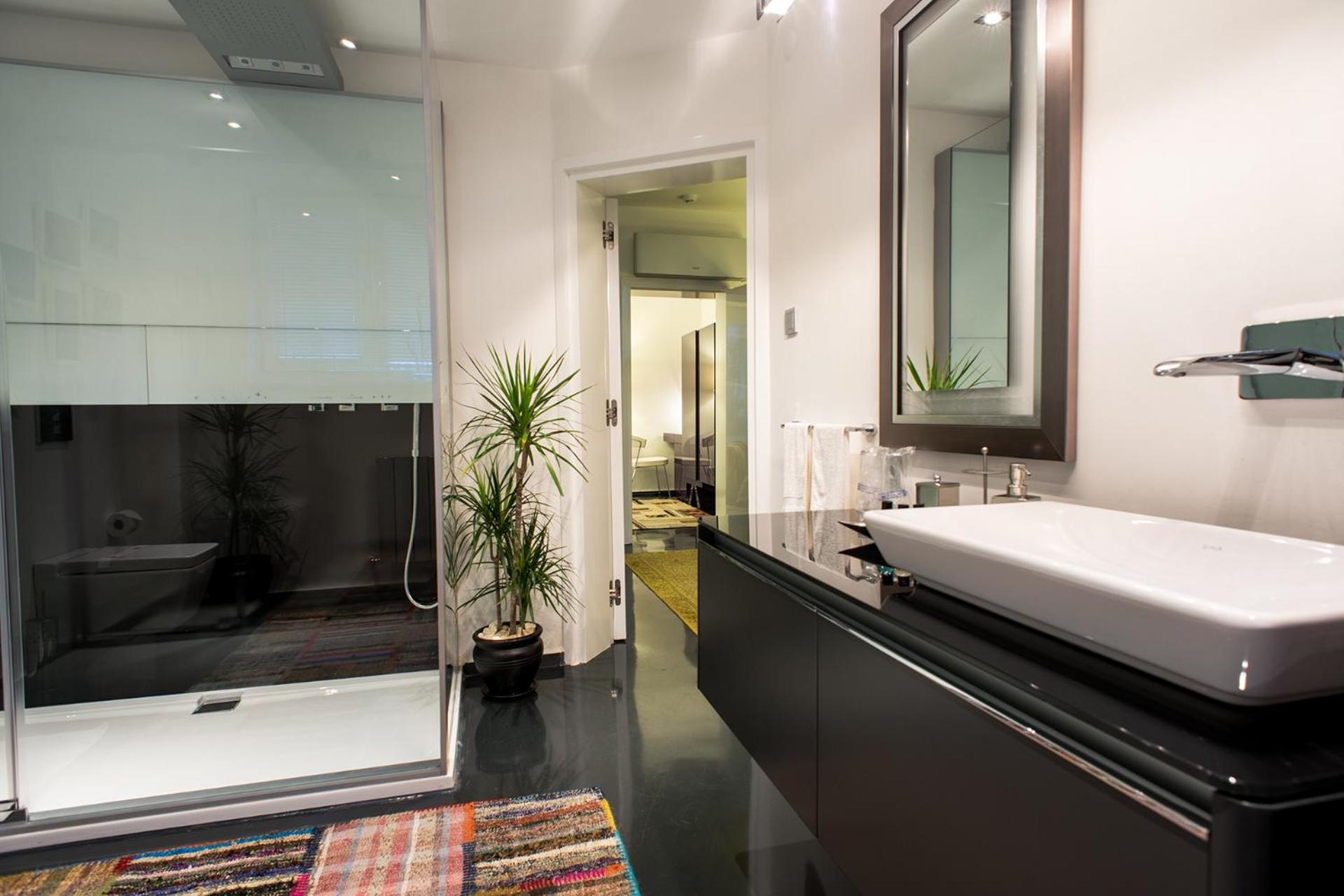 Istanbul Irini Deniz Manzaralı Ev - Image 12