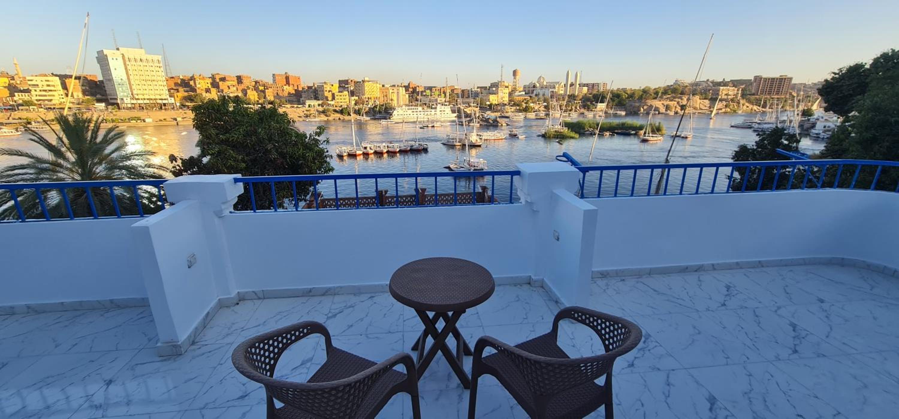 La Terrace