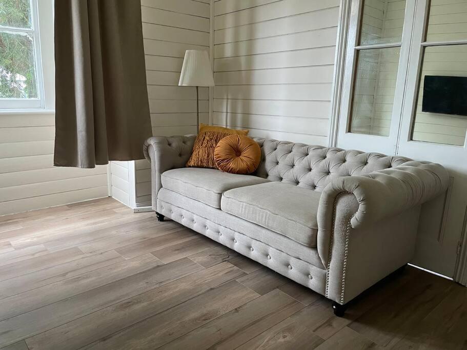 Taree CBD cottage apartments