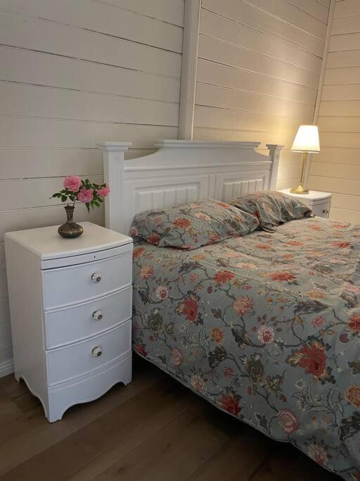 Taree CBD cottage apartments