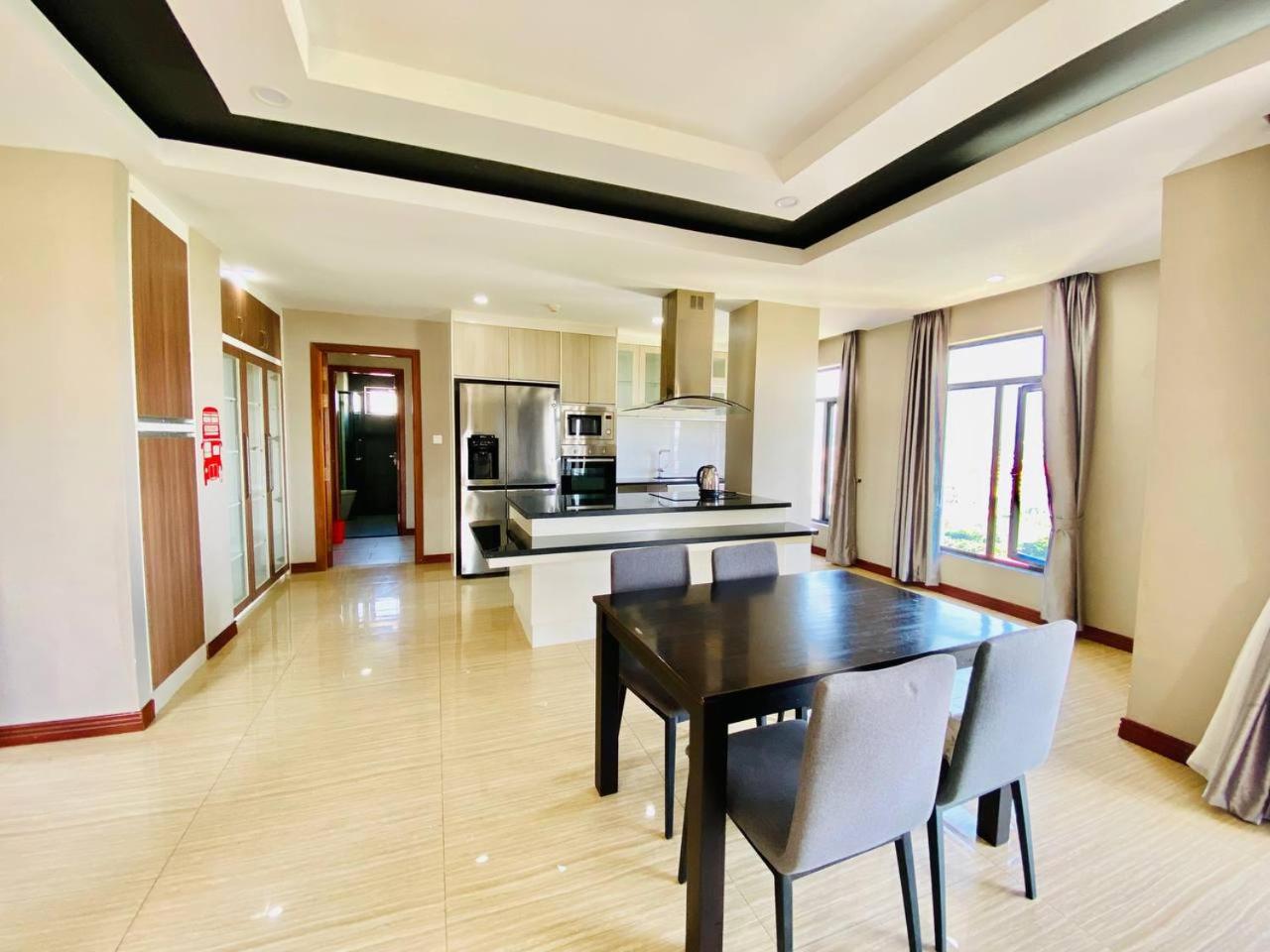 Malis the Residence view 4