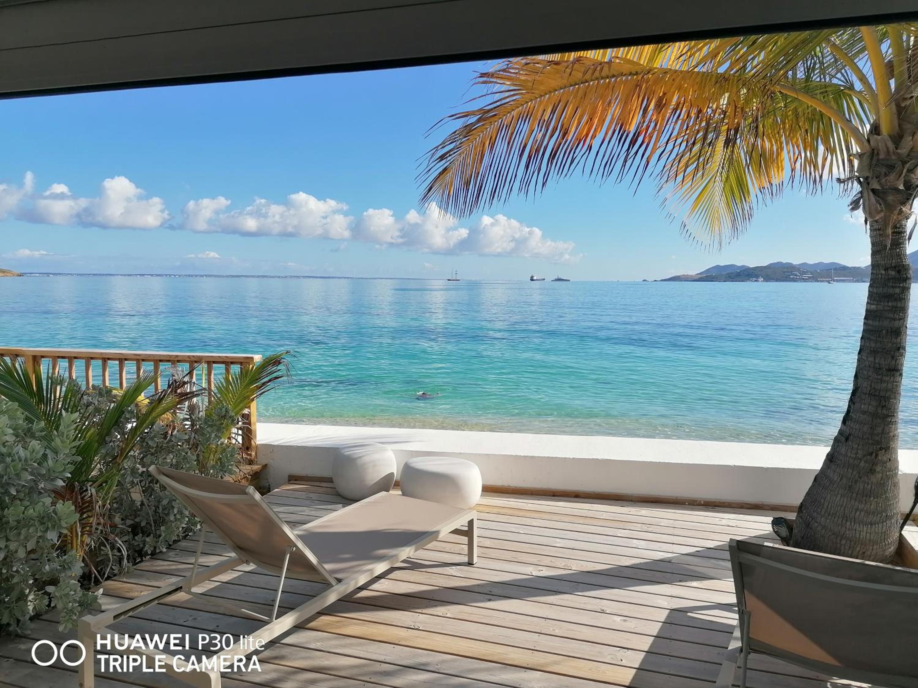 Love Beach Loft view 3