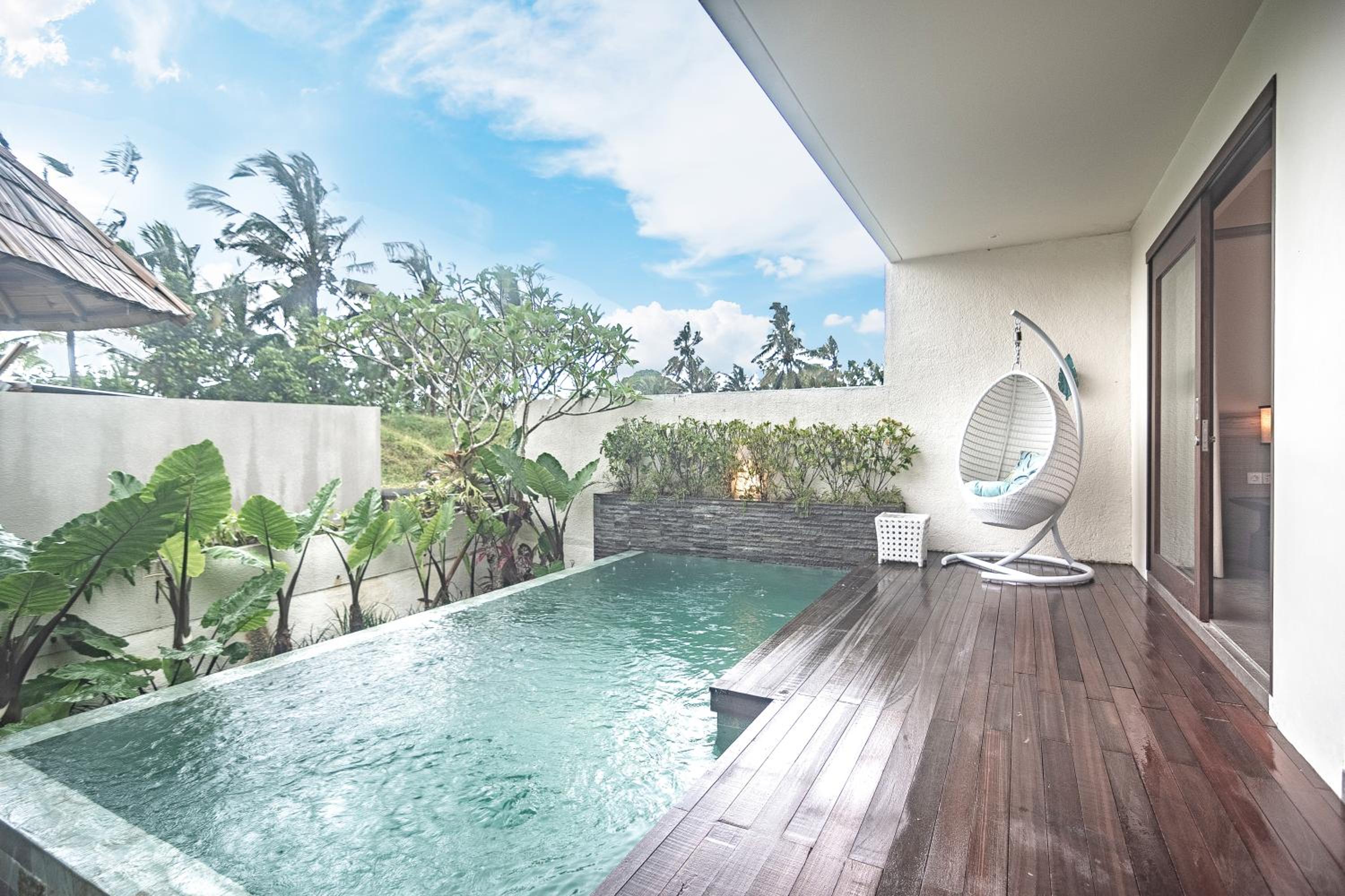 Daun Lebar Villas