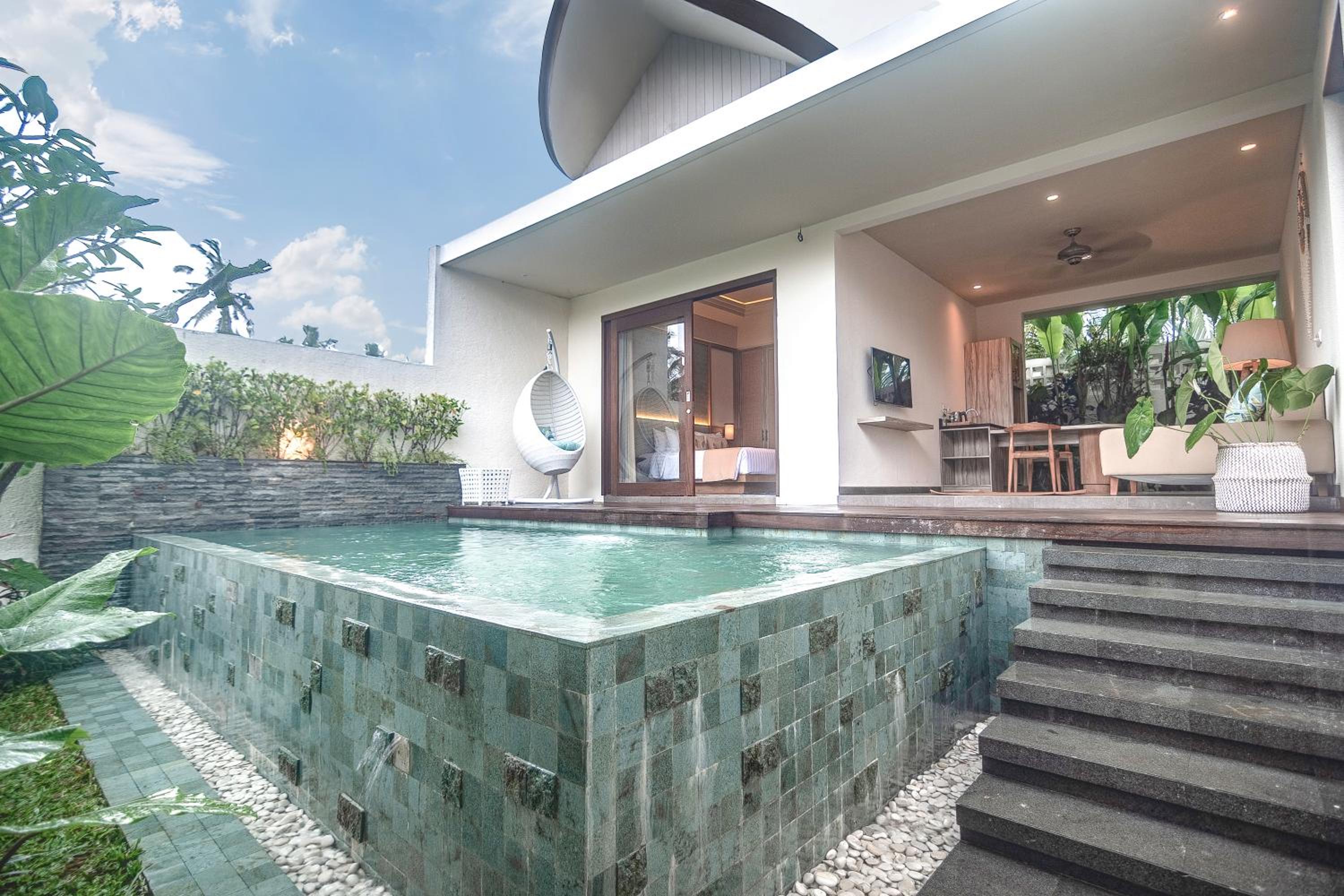 Daun Lebar Villas