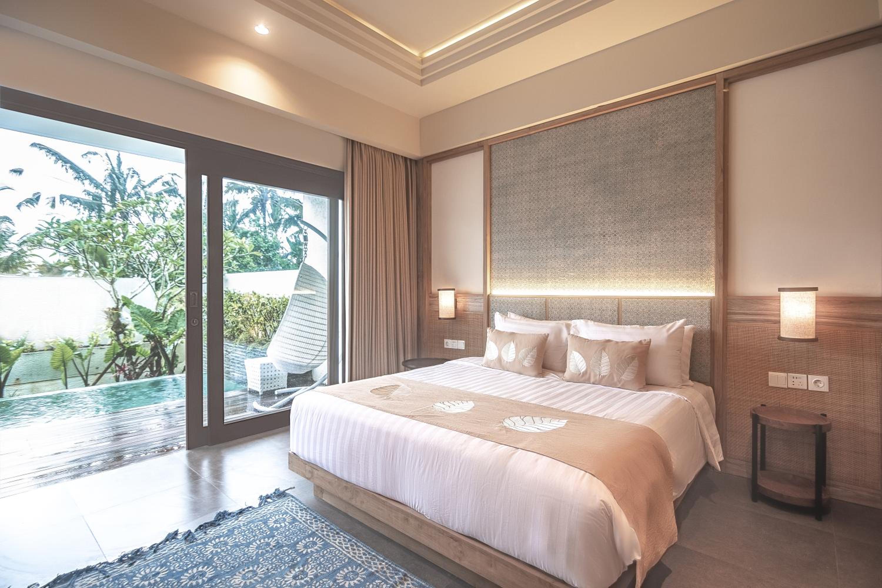 Daun Lebar Villas