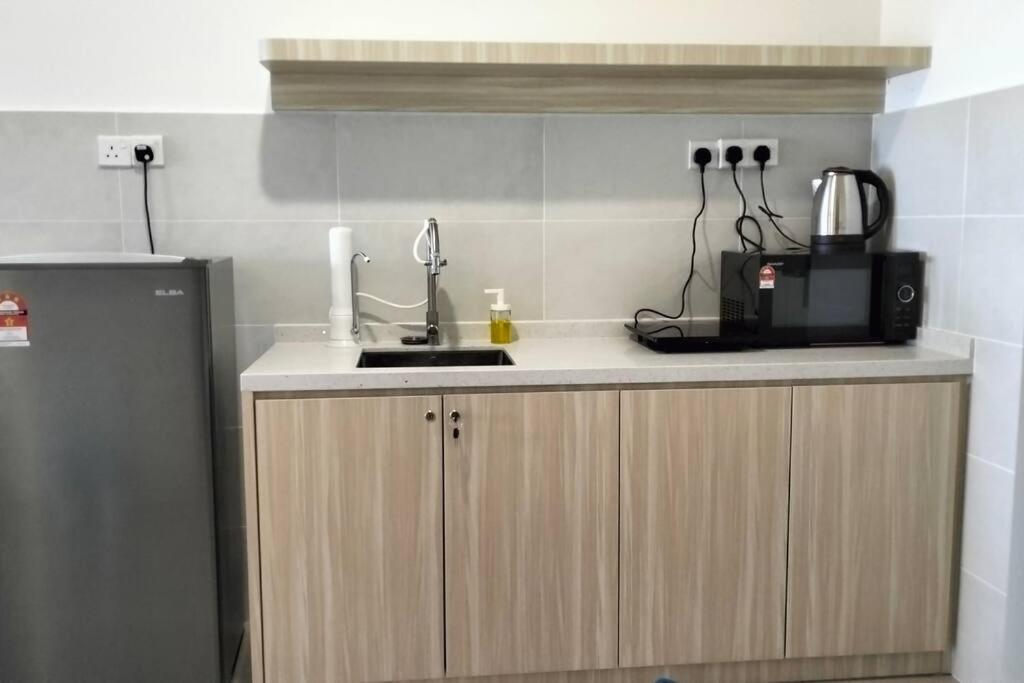 NEW Cozy Seaview Bali Residences Studio 4pax near Jonker
