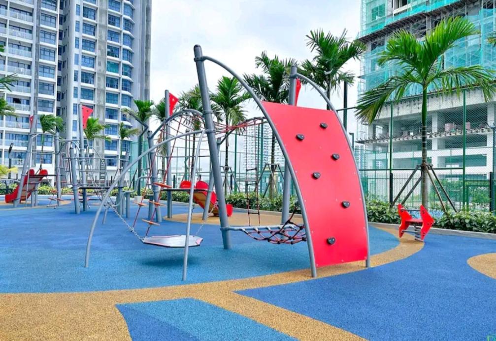NEW Cozy Seaview Bali Residences Studio 4pax near Jonker