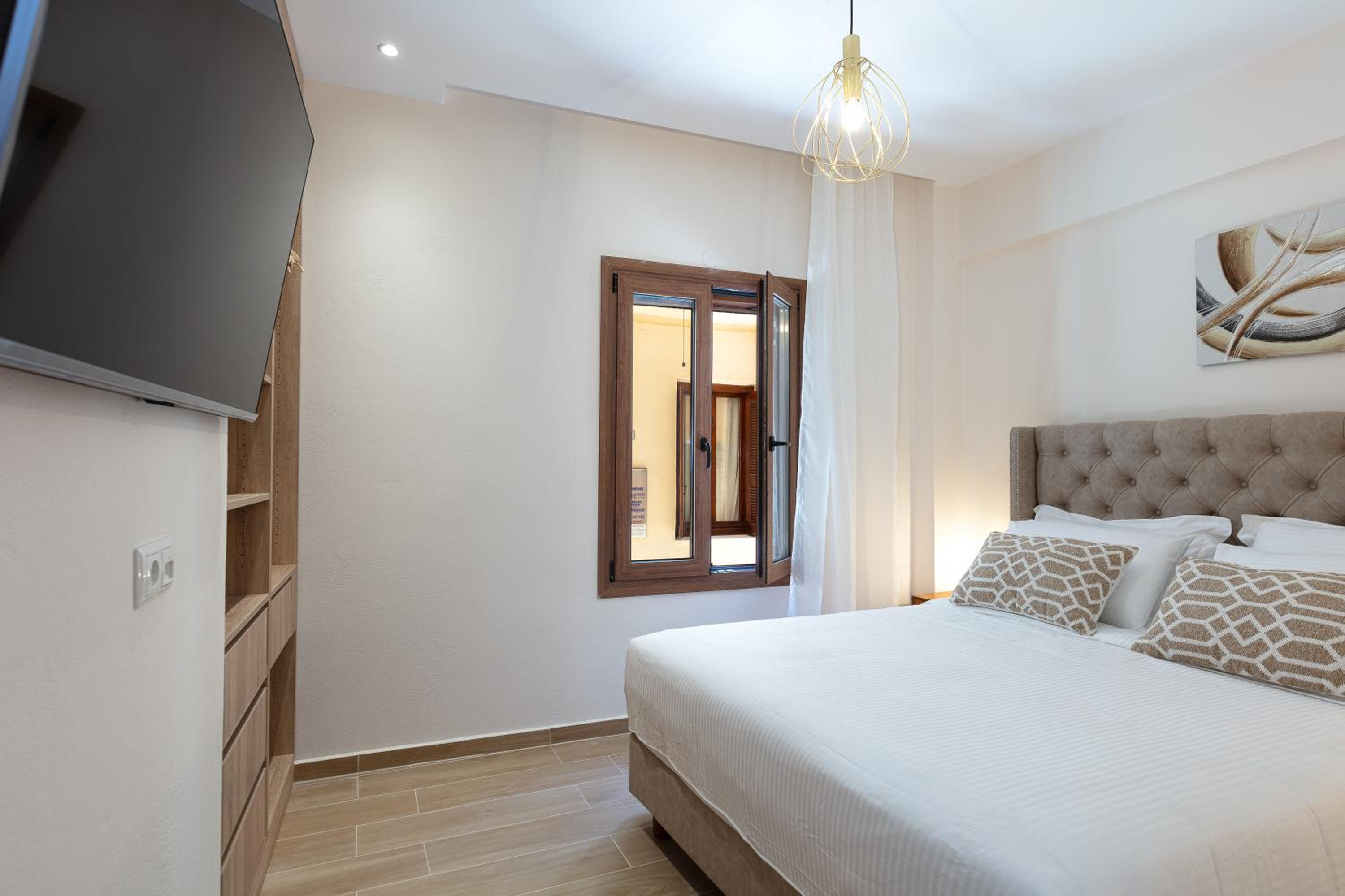 The Old Town Gem photo 4