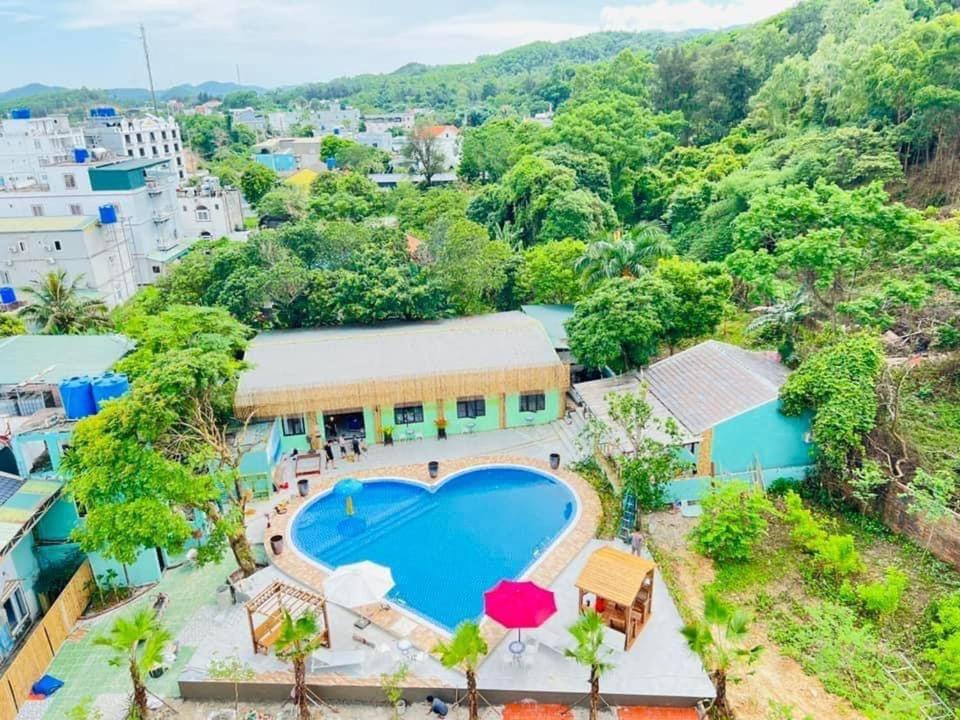 Minh Chau Beach Resort view 5