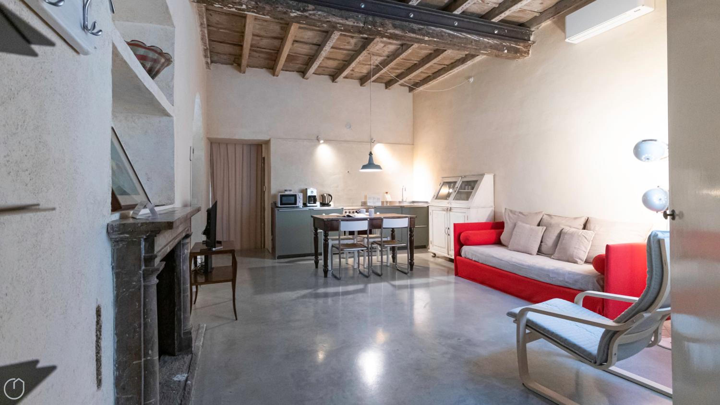 Italianway - Canonica 26 — Milan
