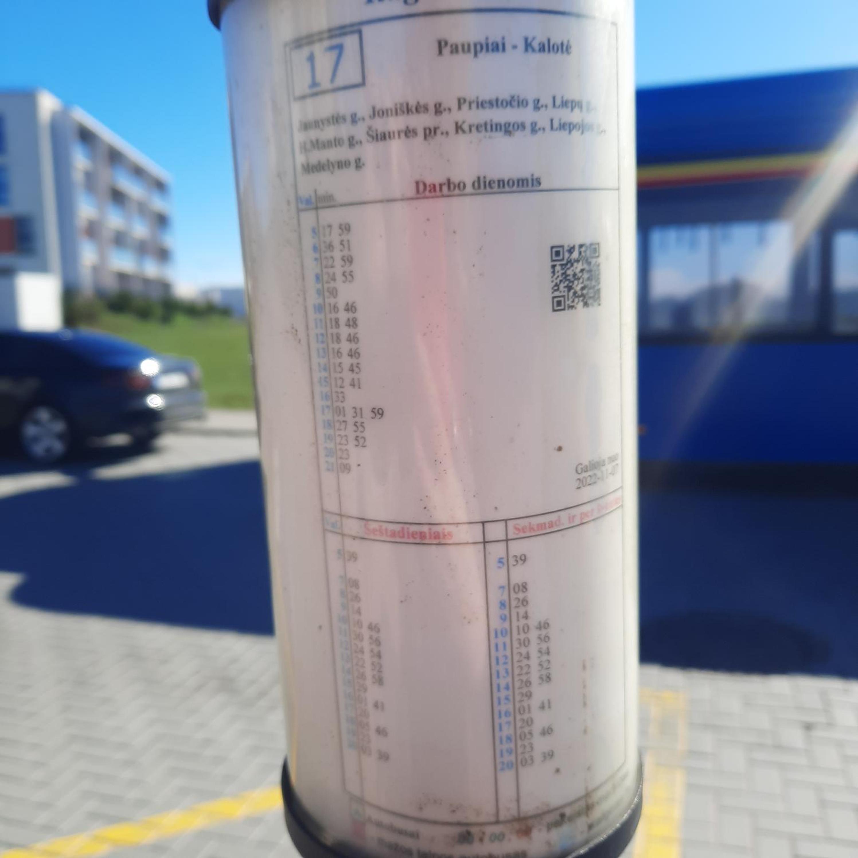 SV apartment self check in free parking