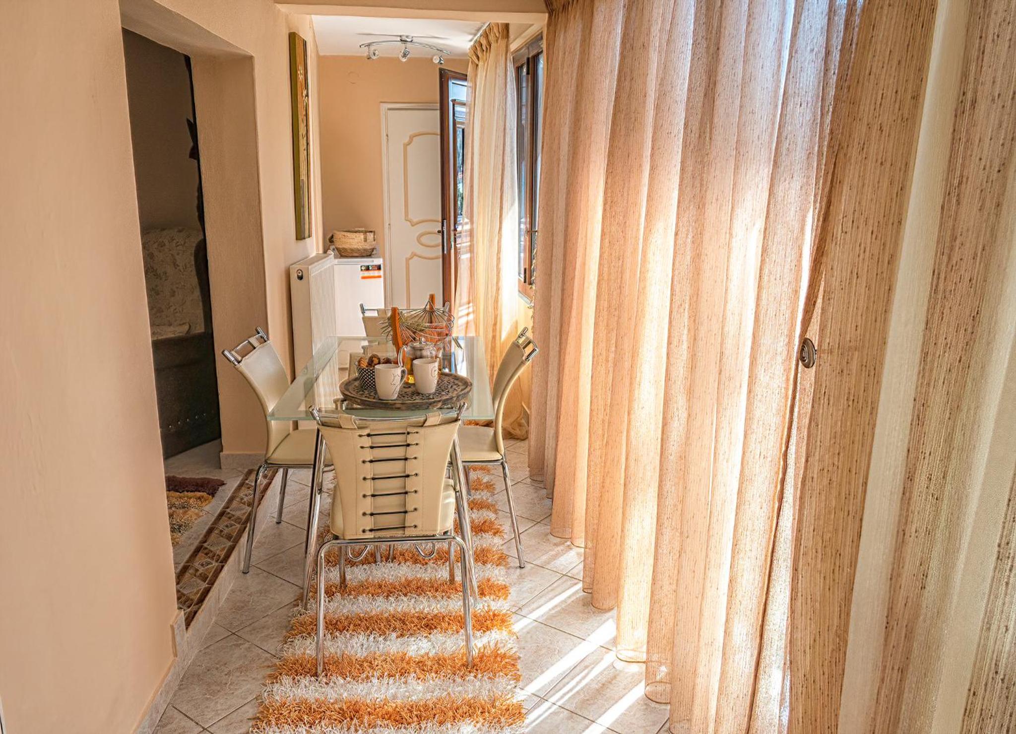 Stamoulis' house view 4