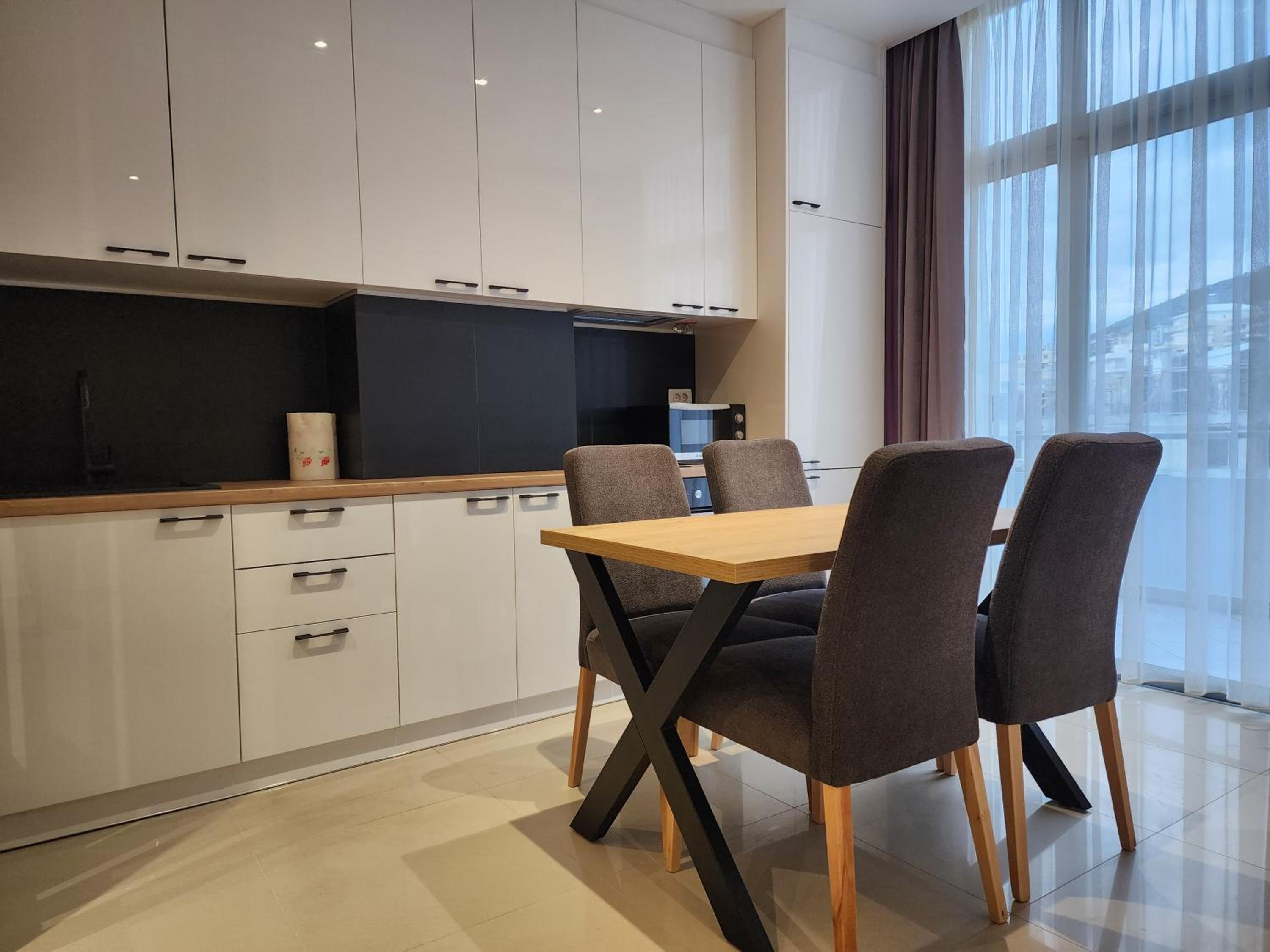 Sunrise Sea View Apartment
