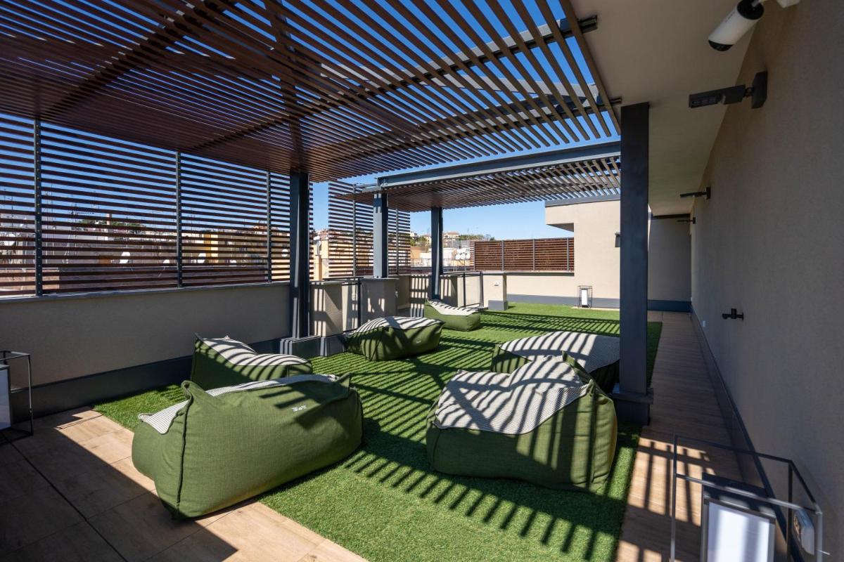 AureaLiving - Trastevere Suite with Rooftop & Gym, Your place in Rome