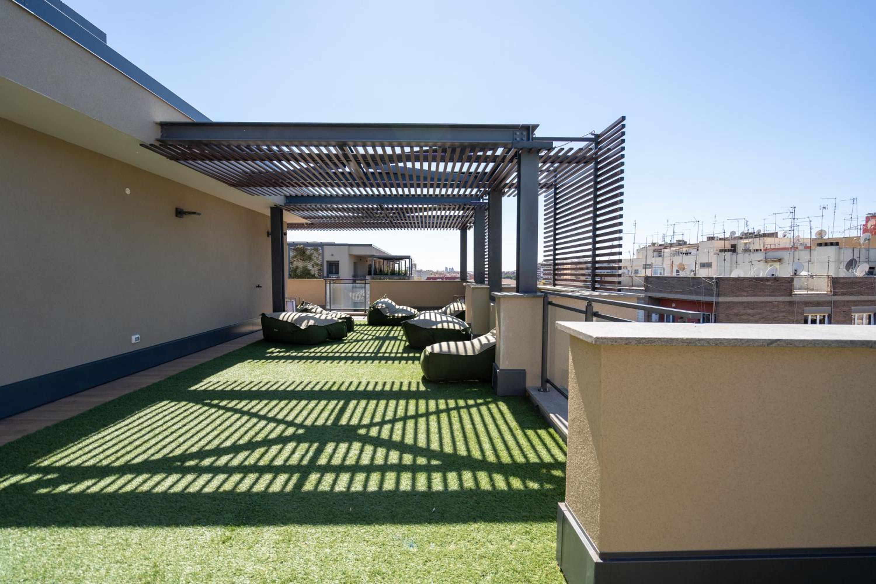 AureaLiving - Trastevere Suite with Rooftop & Gym, Your place in Rome